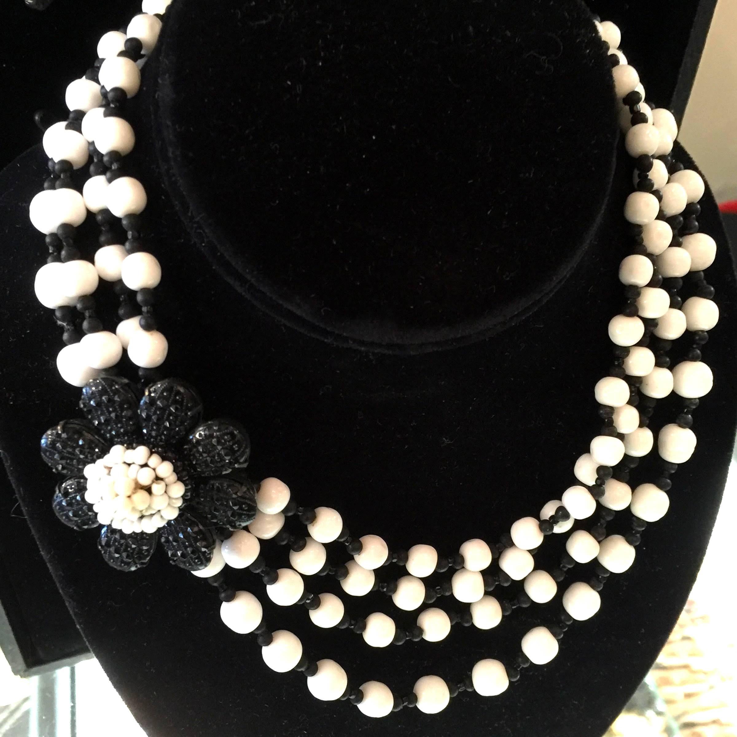 MIRIAM HASKELL 4 Strand Milk White Glass Black Bead Florette Detailed Necklace 4