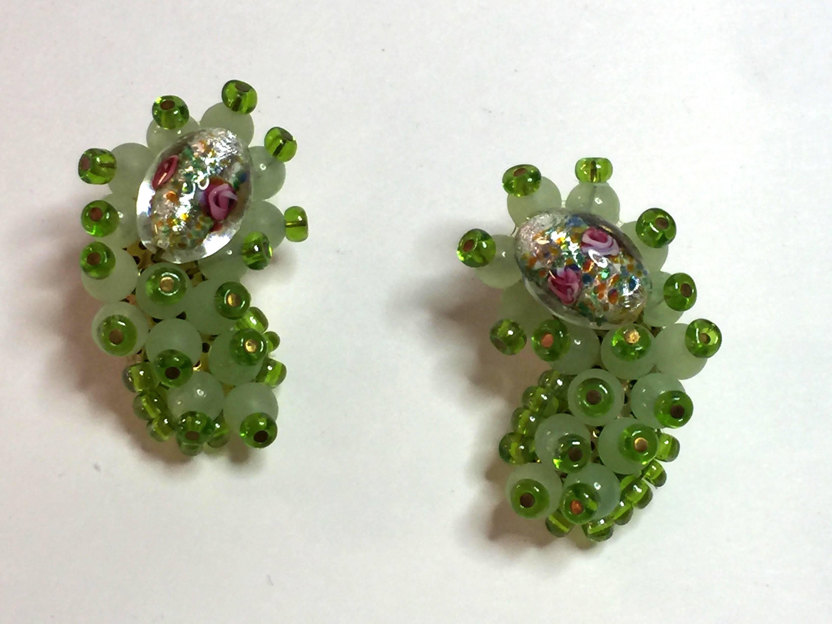Women's HOBE 1960s Citrine Chartreuse Glass Seed Bead Intricate Clip On Earrings For Sale