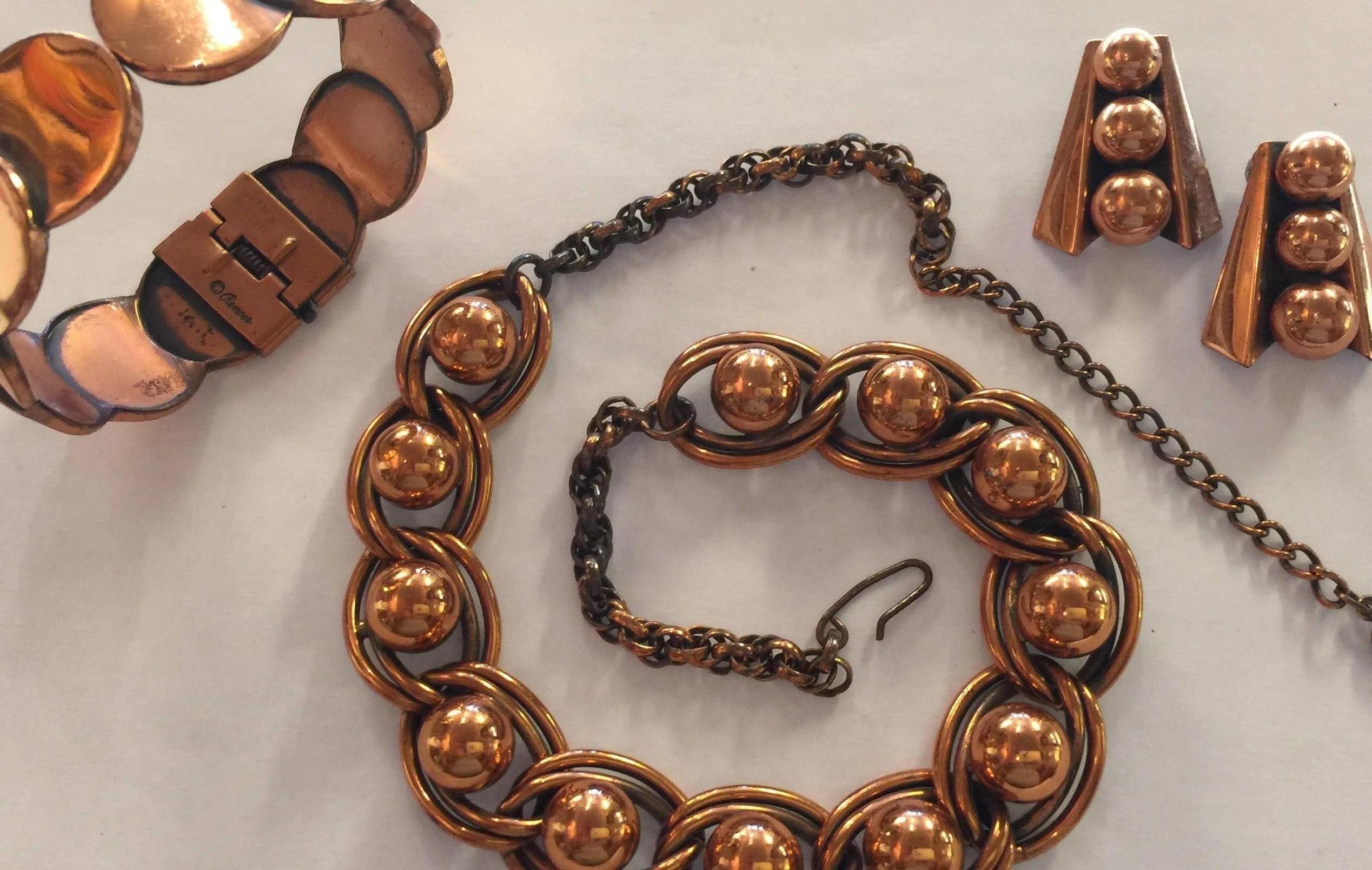 Renoir of California Mid Century Modernist Copper Hinged Bracelet For Sale 1