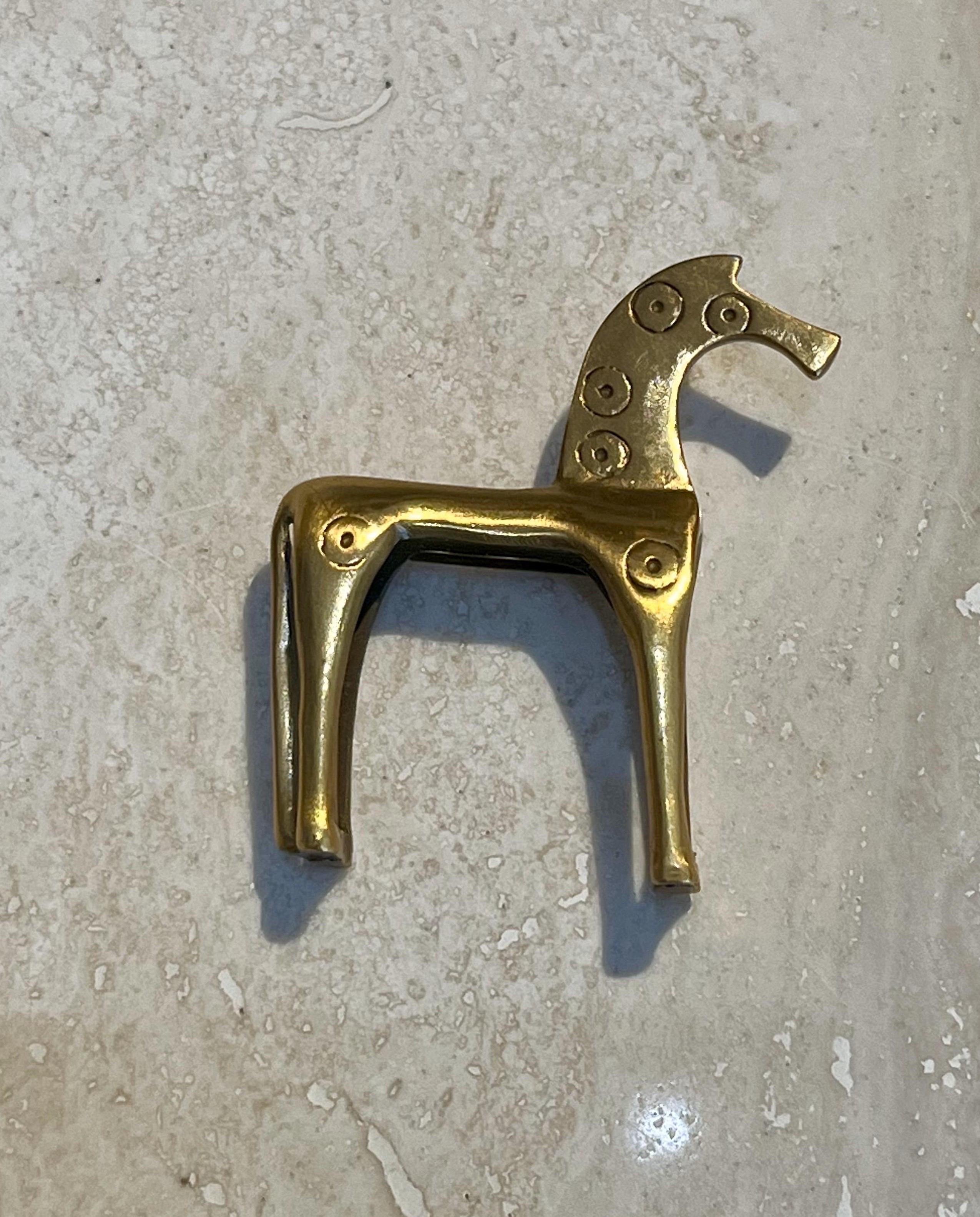 Vintage Gold Pewter Modernist Horse Brooch In Good Condition For Sale In Lake Worth Beach, FL