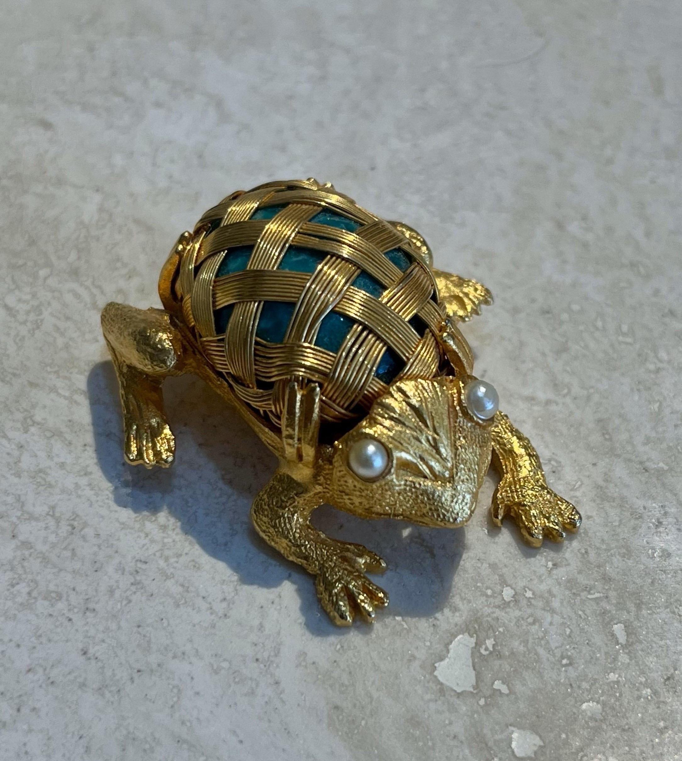 Art Déco Spilla Jewell d'epoca con filo metallico in vendita