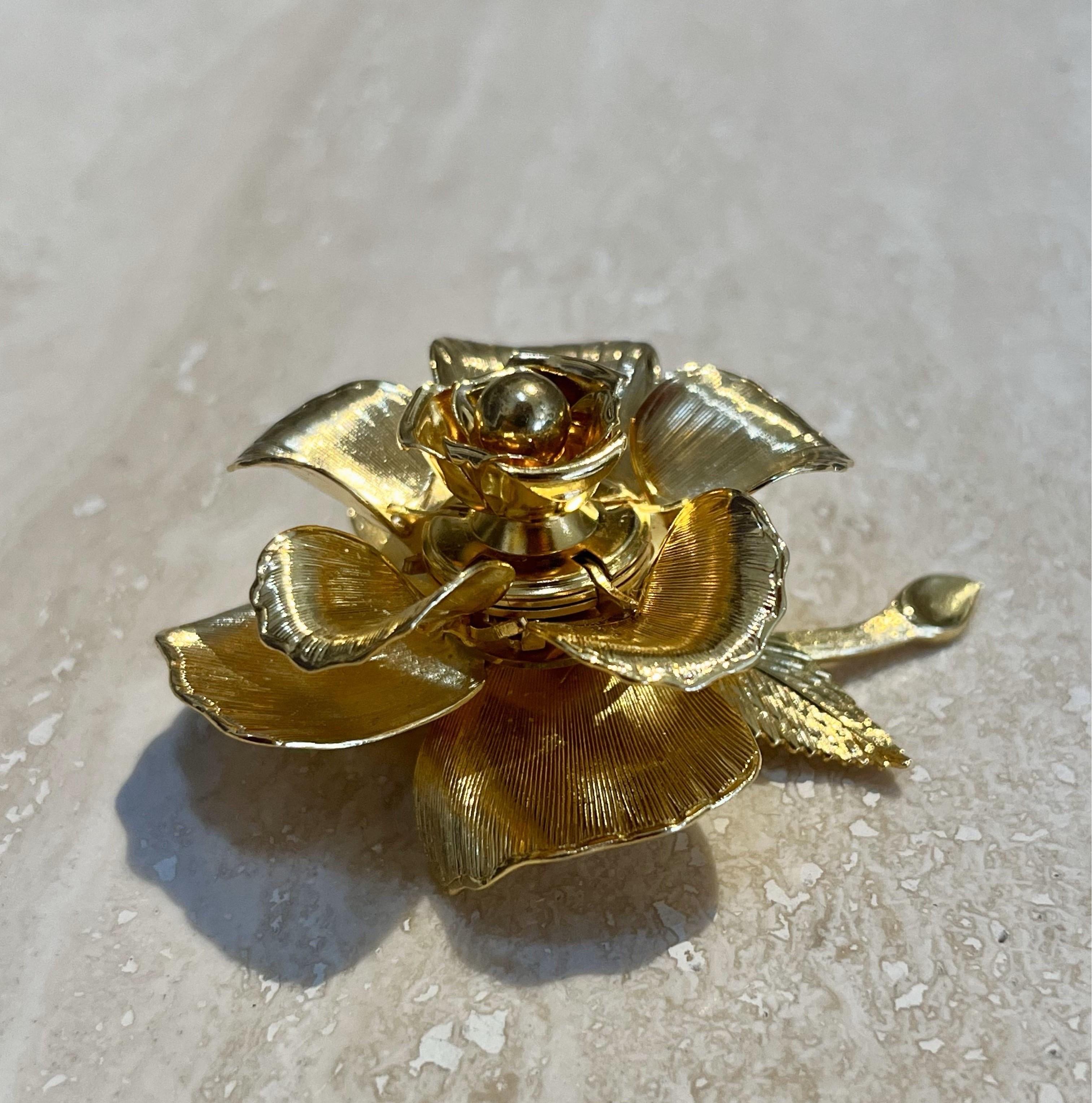 Vintage Warner Day & Night Gold Plated Floral Brooch For Sale 1