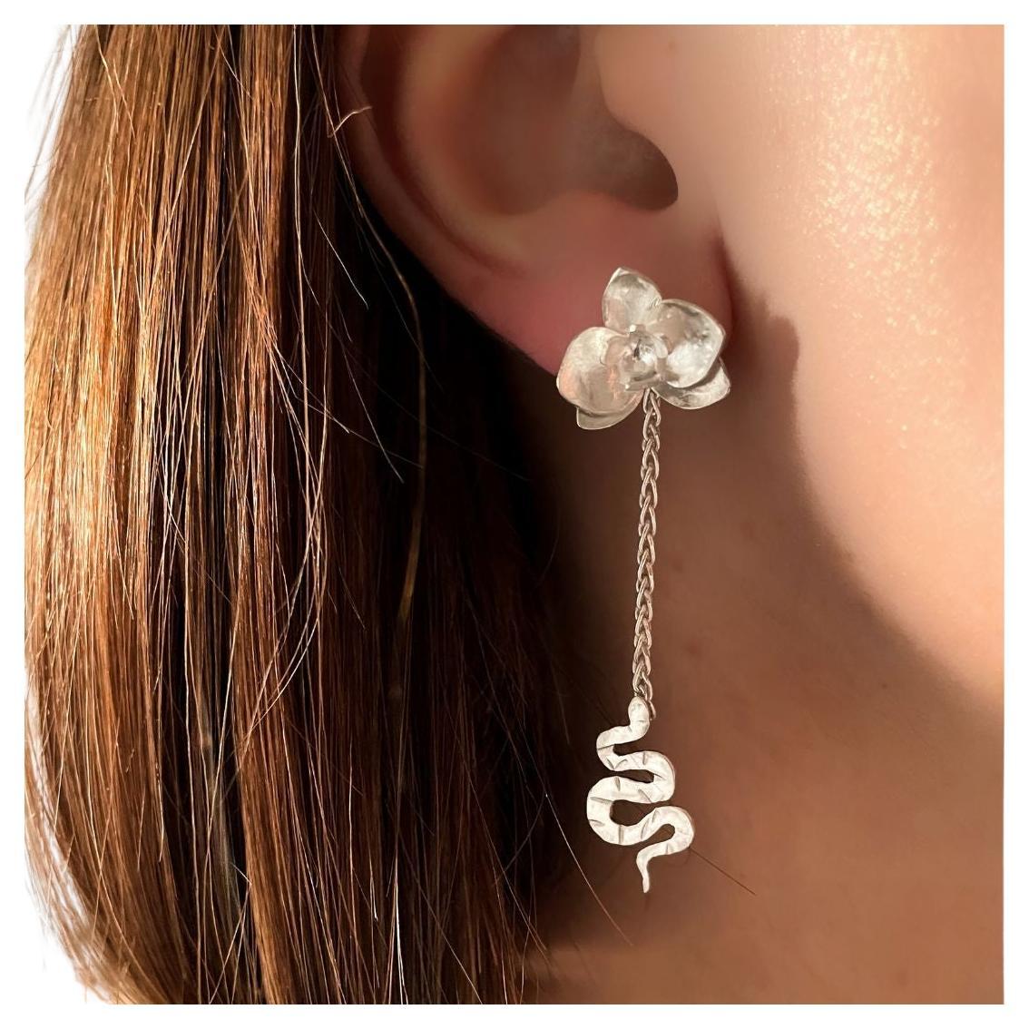 Dolores Ortega - Pendants d'oreilles en argent sterling avec orchidée et serpent, fabriqués à la main