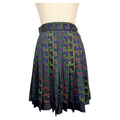Versace Fall/Winter 2021 Multicolor La Greca Geometric Pleated Skirt