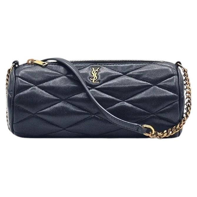 Borsa a tubo Saint Laurent Mini Sade in pelle di agnello trapuntata con monogramma YSL, nera