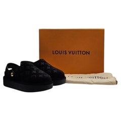 Louis Vuitton Aspen Platform Closed Mule Clogs Shearling 1AITGR EU 38 US 8 - NWB
