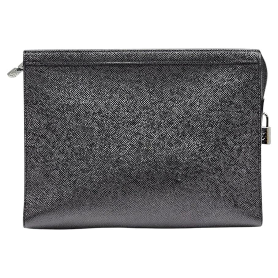Louis Vuitton Pochette Voyage Pouch MM Clutch Taiga Leather Black - Preowned