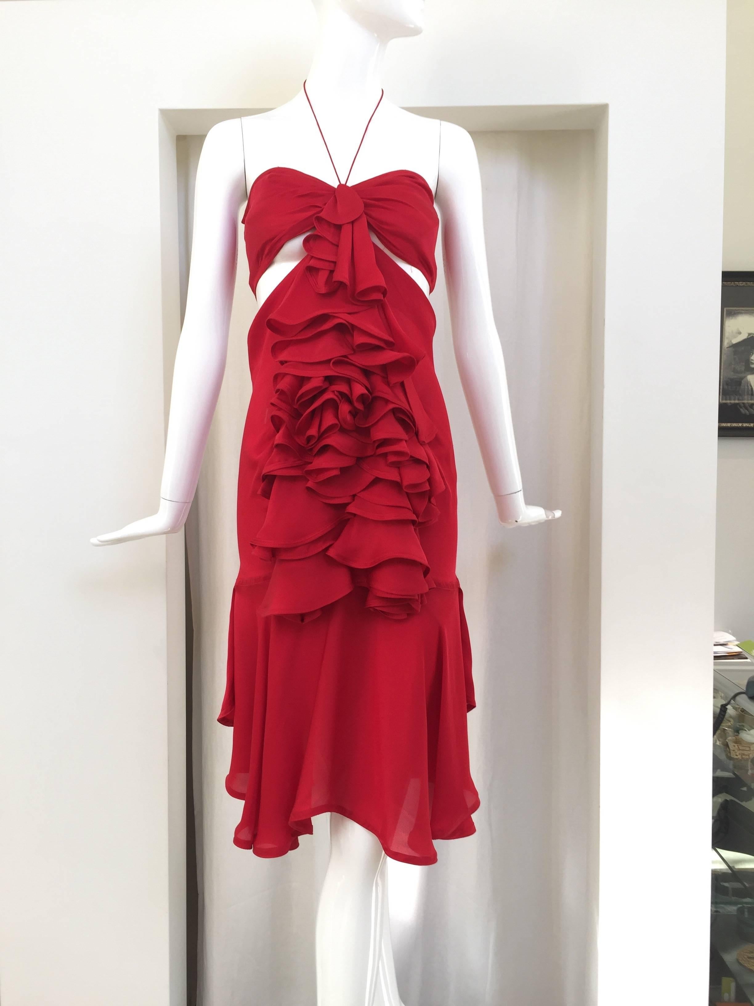 Yves Saint Laurent by Tom Ford Rotes Seidenrüschenkleid im Zustand „Gut“ in Beverly Hills, CA