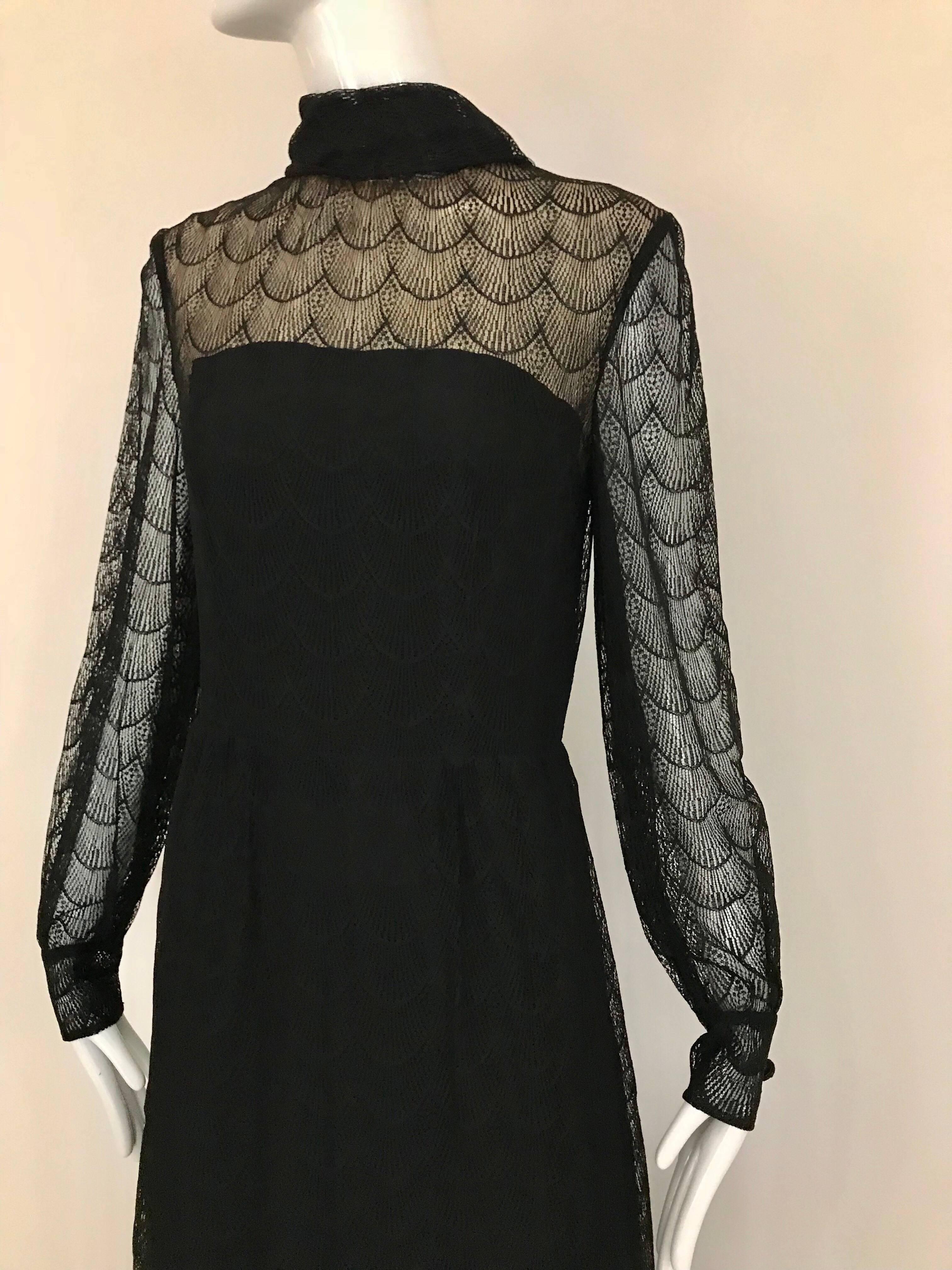 Beautiful 70s GIVENCHY black lace maxi dress cocktail party dress.
Dress is lined in silk.
 Bust 36' waist 28' hips 40' length 56'. Made in France.

