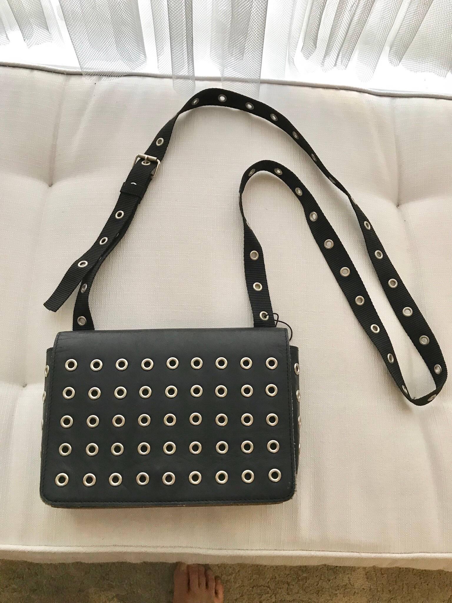 bag with grommets
