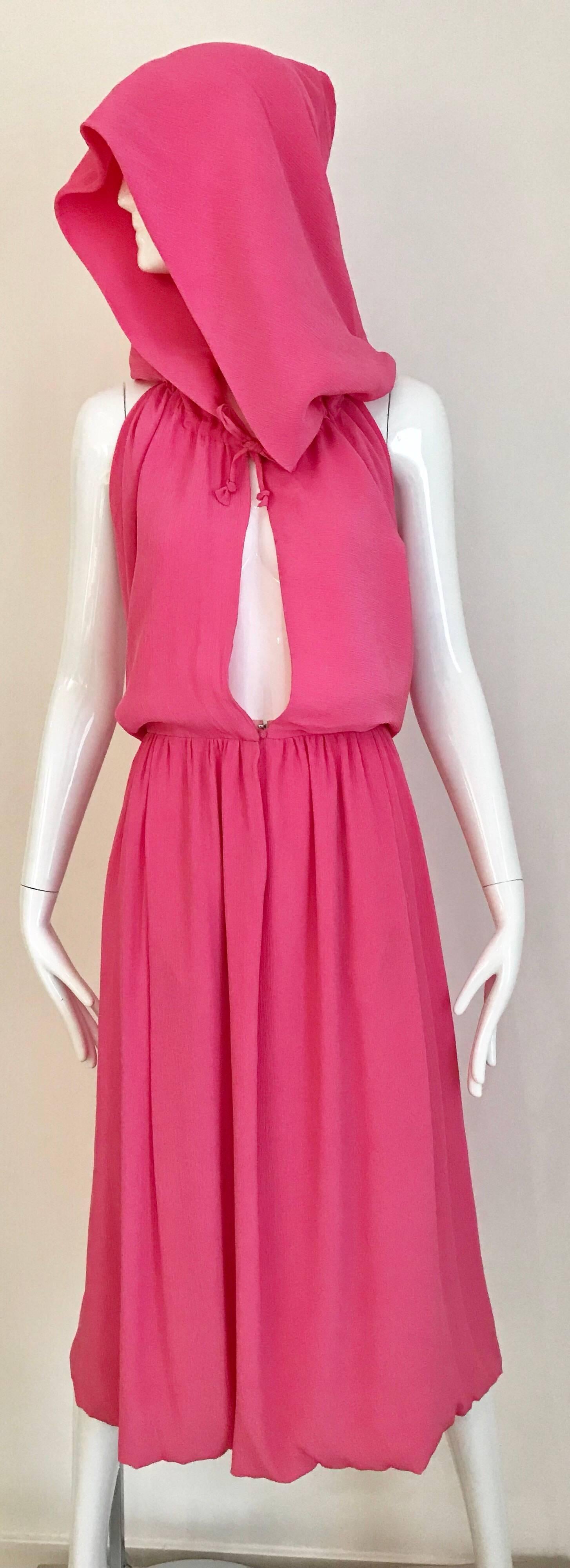 1970s Pink Crepe De Chine Summer Cocktial Dress with hood In Excellent Condition In Beverly Hills, CA