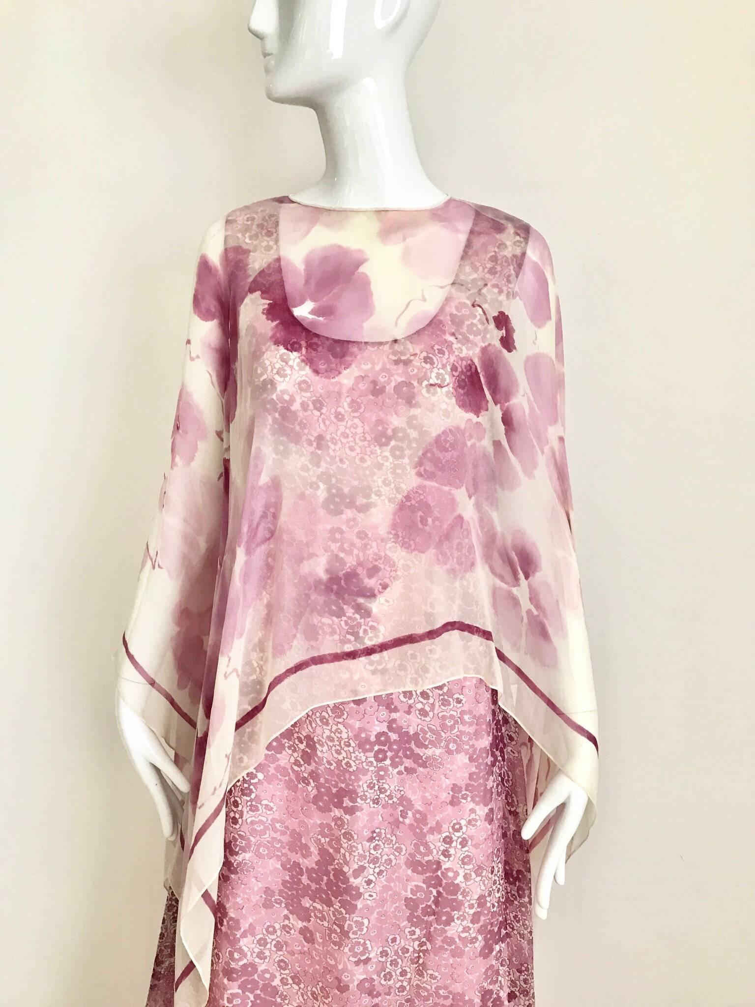 Oscar De La Renta Pink Floral Print  Dress, 1970s  In Excellent Condition For Sale In Beverly Hills, CA