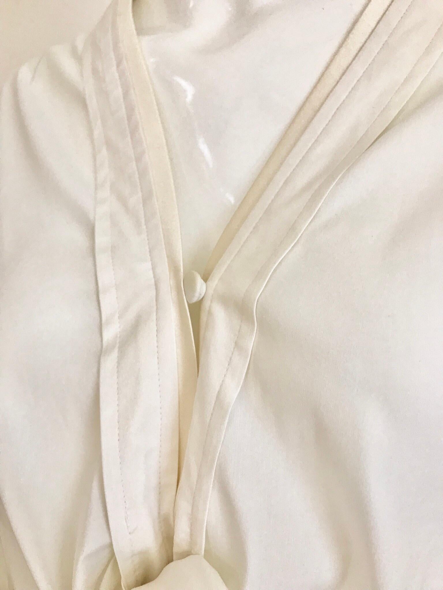 Yves Saint Laurent by Tom Ford  White Cotton Tie Front Blouse In Excellent Condition For Sale In Beverly Hills, CA