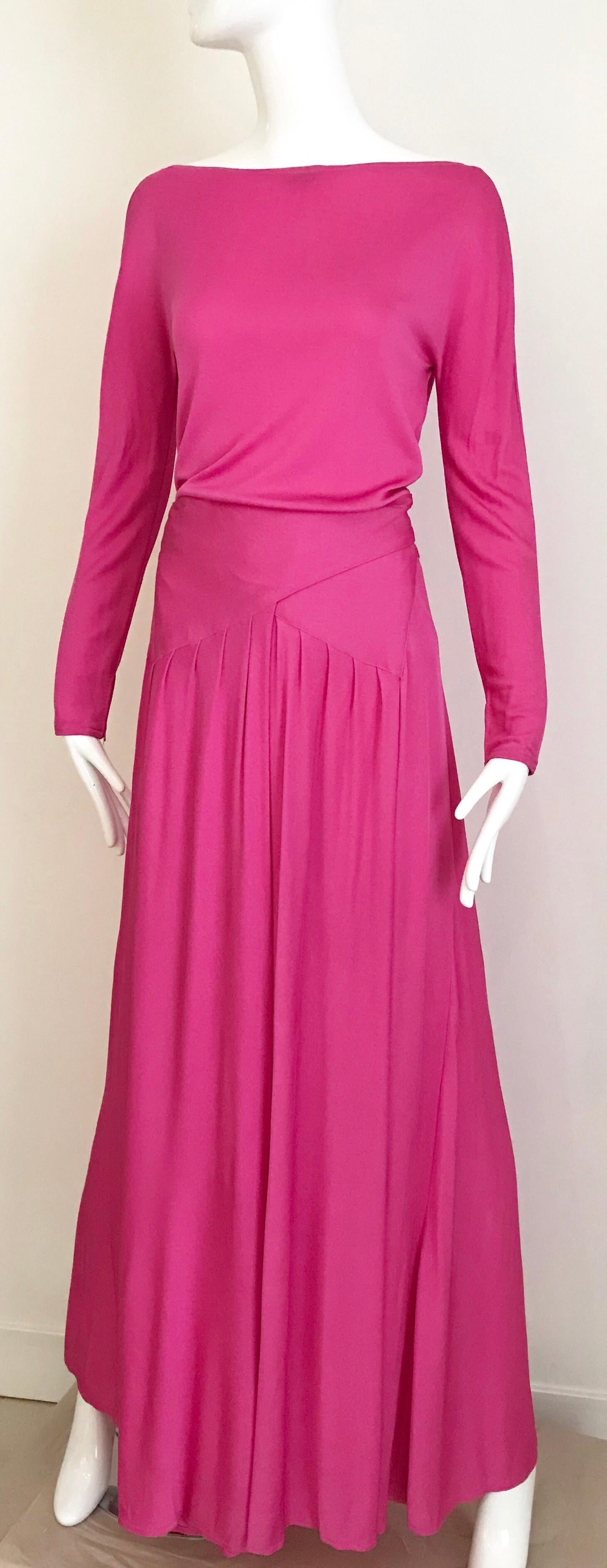 Vintage Geoffrey Beene Hot Pink Matte Jersey Bluse Rock Set im Zustand „Hervorragend“ im Angebot in Beverly Hills, CA