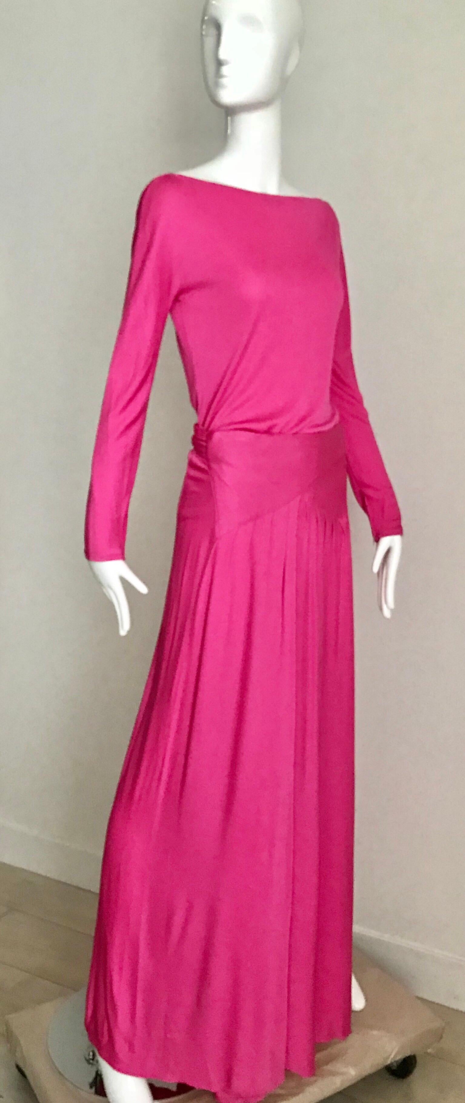 Vintage Geoffrey Beene Hot Pink Matte Jersey Bluse Rock Set im Angebot 1