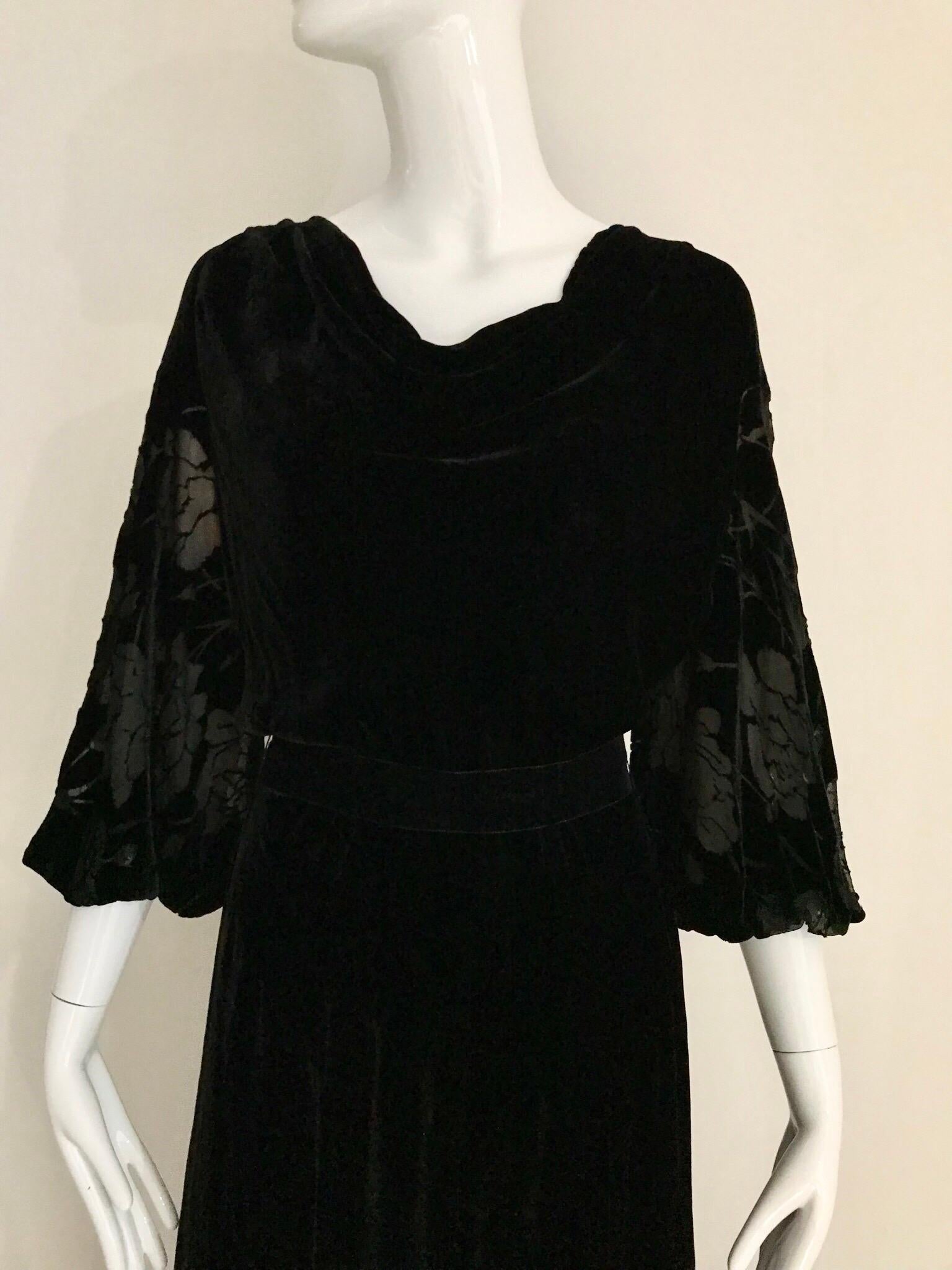 Women's 1930s  Black Velvet Gown For Sale
