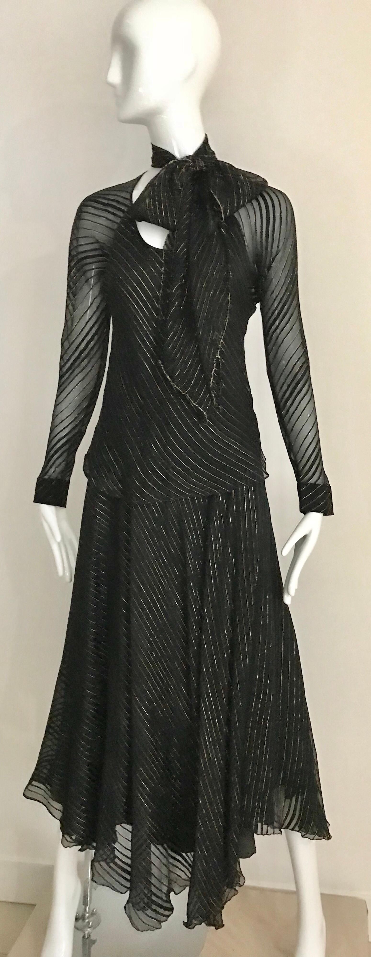 Vintage Julio Black and Gild Silk Blouse and Skirt Set For Sale 5