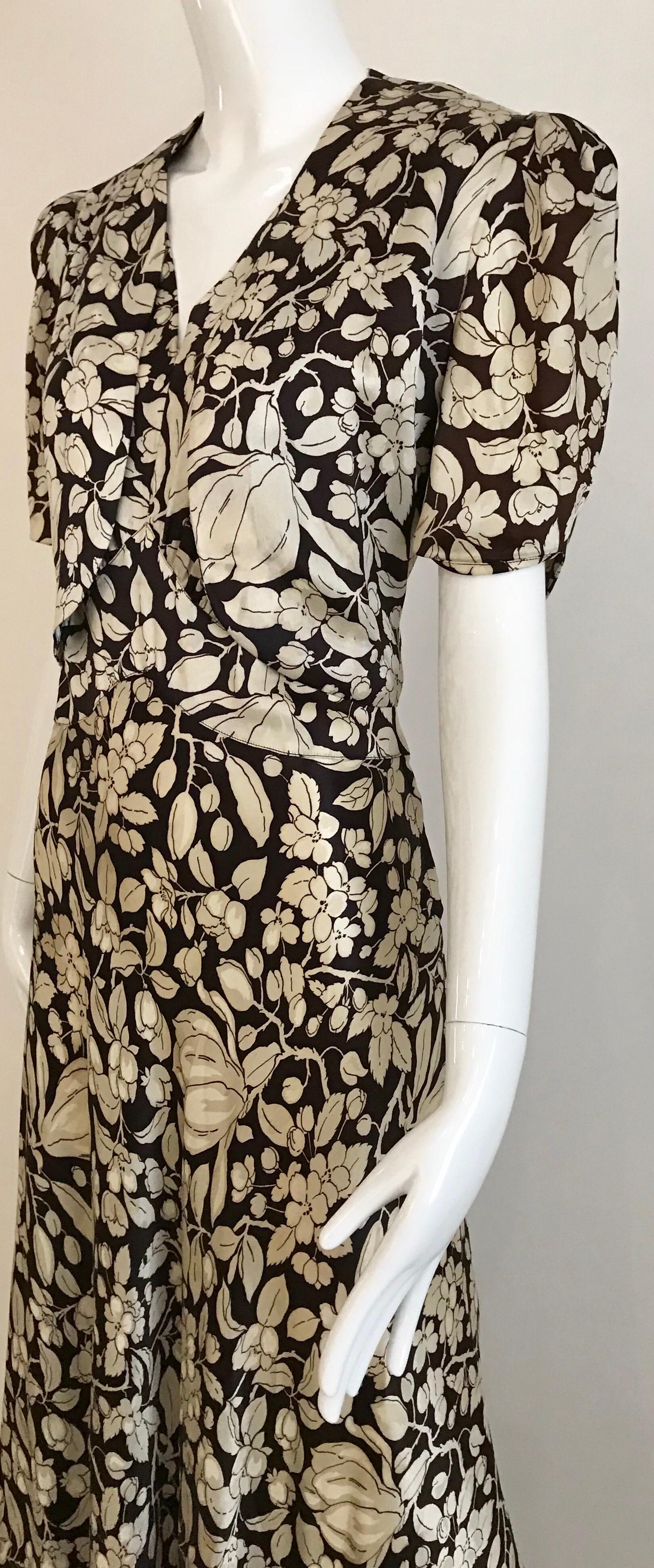 Brown and White Floral Print Silk Dress with Cropped Jacket, 1930s  5