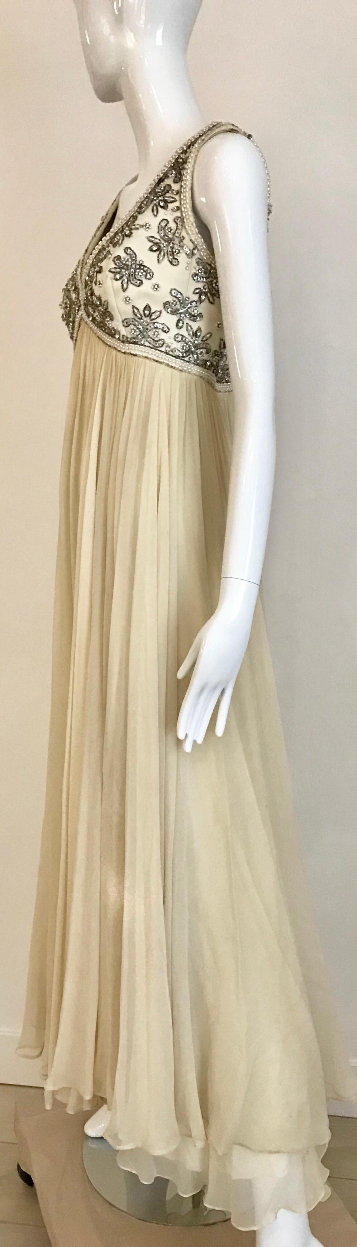 1960s Elizabeth Arden Creme Silk Sleeveless Gown In Good Condition In Beverly Hills, CA