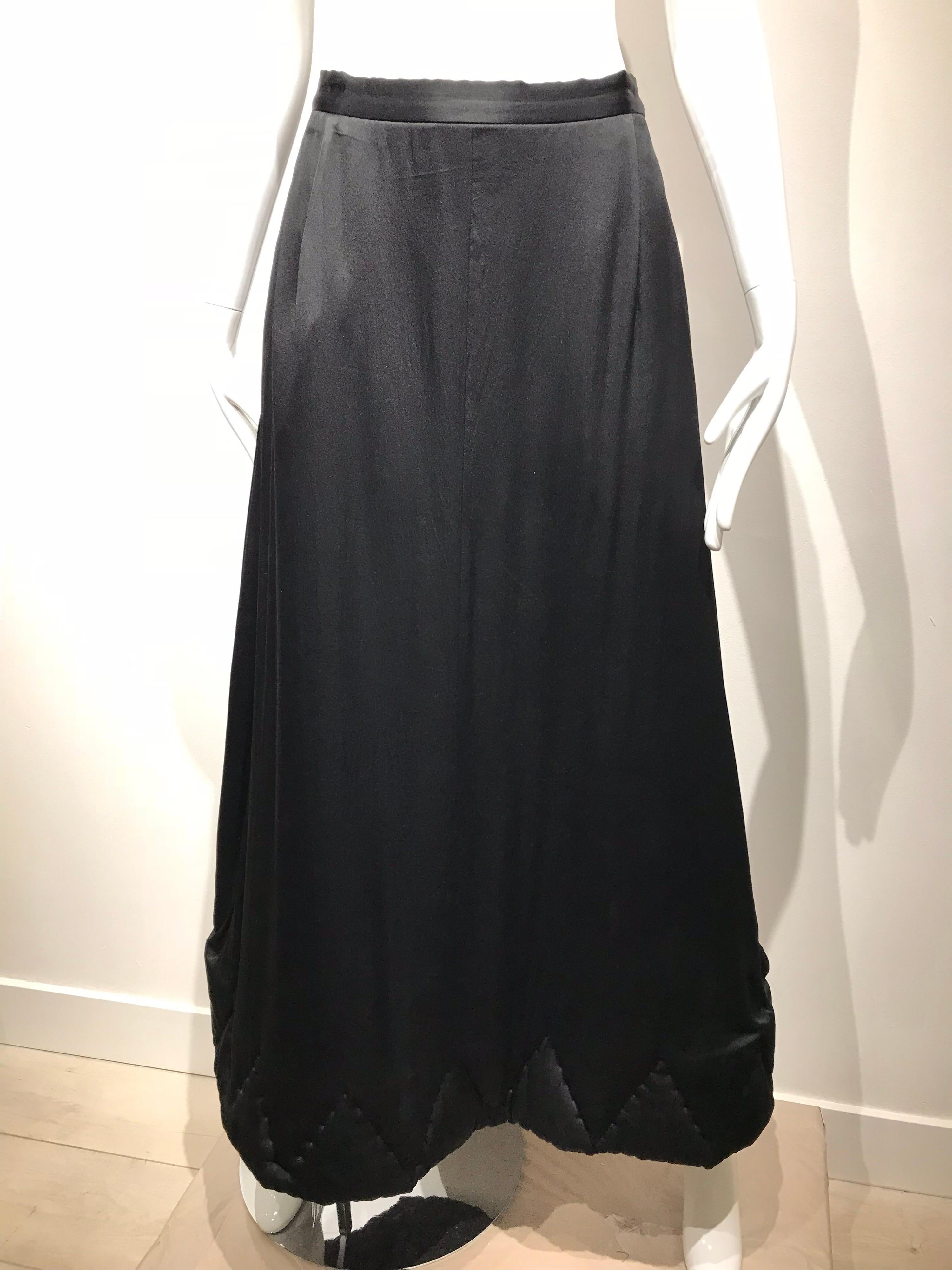 Yohji Yamamoto Black Long Sleeve Silk Quilted Jacket and Skirt Set For Sale 7