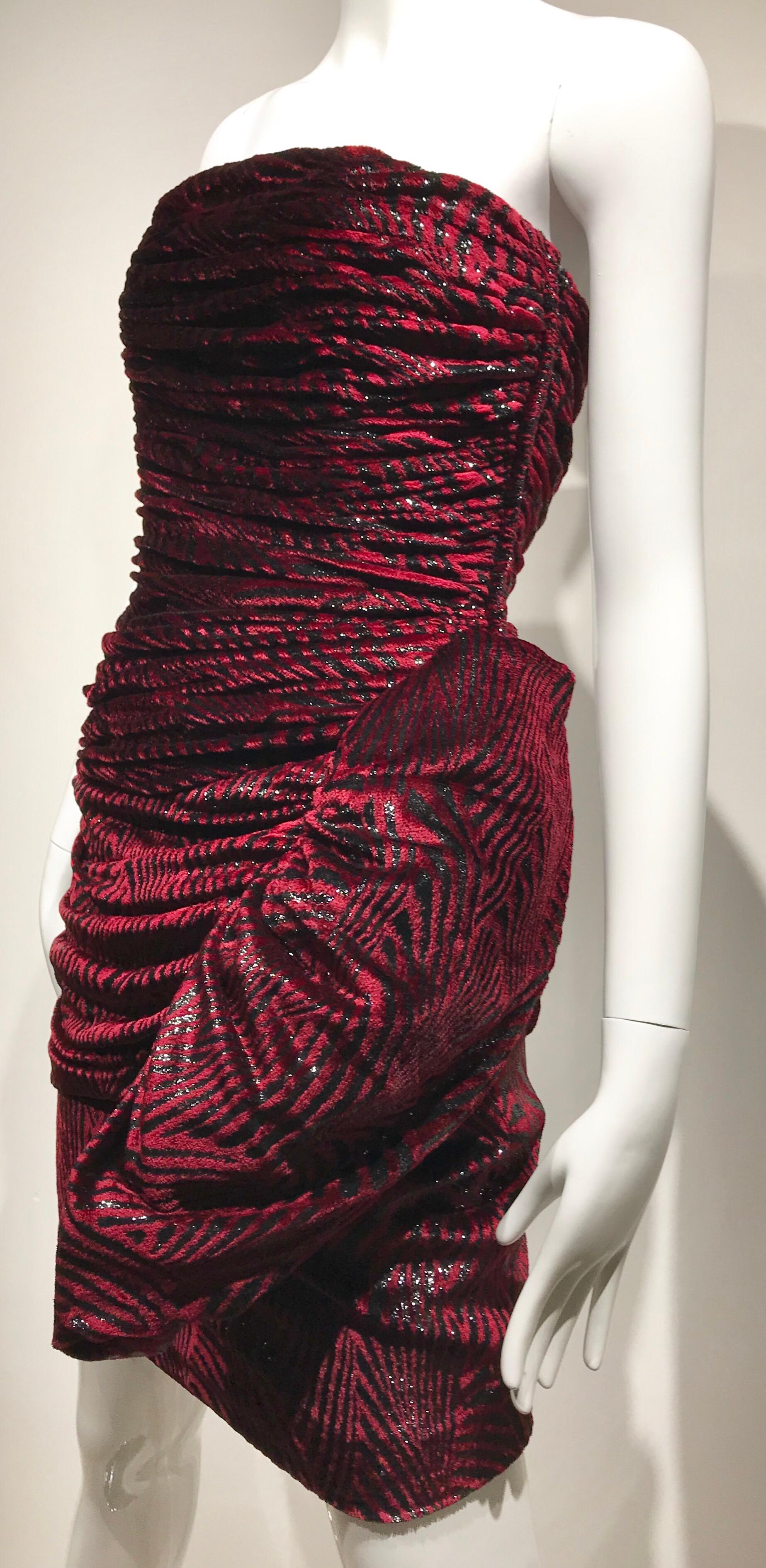 80s Vicky Tiel Bergdorf Goodman Red and Black Velvet Strapless Cocktail Dress 1