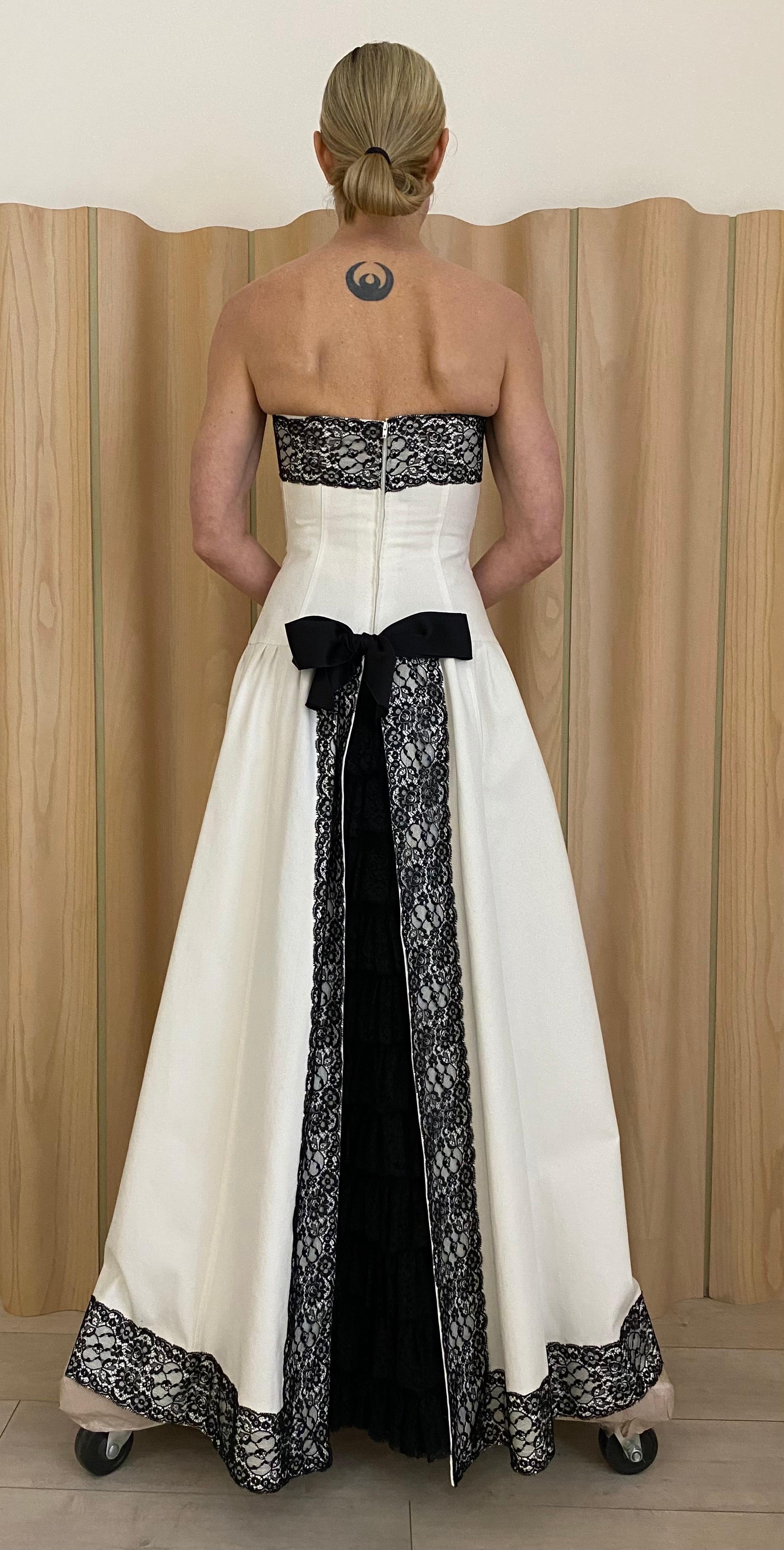 Gray Chanel White and Black Cotton Pique Strapless Cocktail Dress, 1980s 