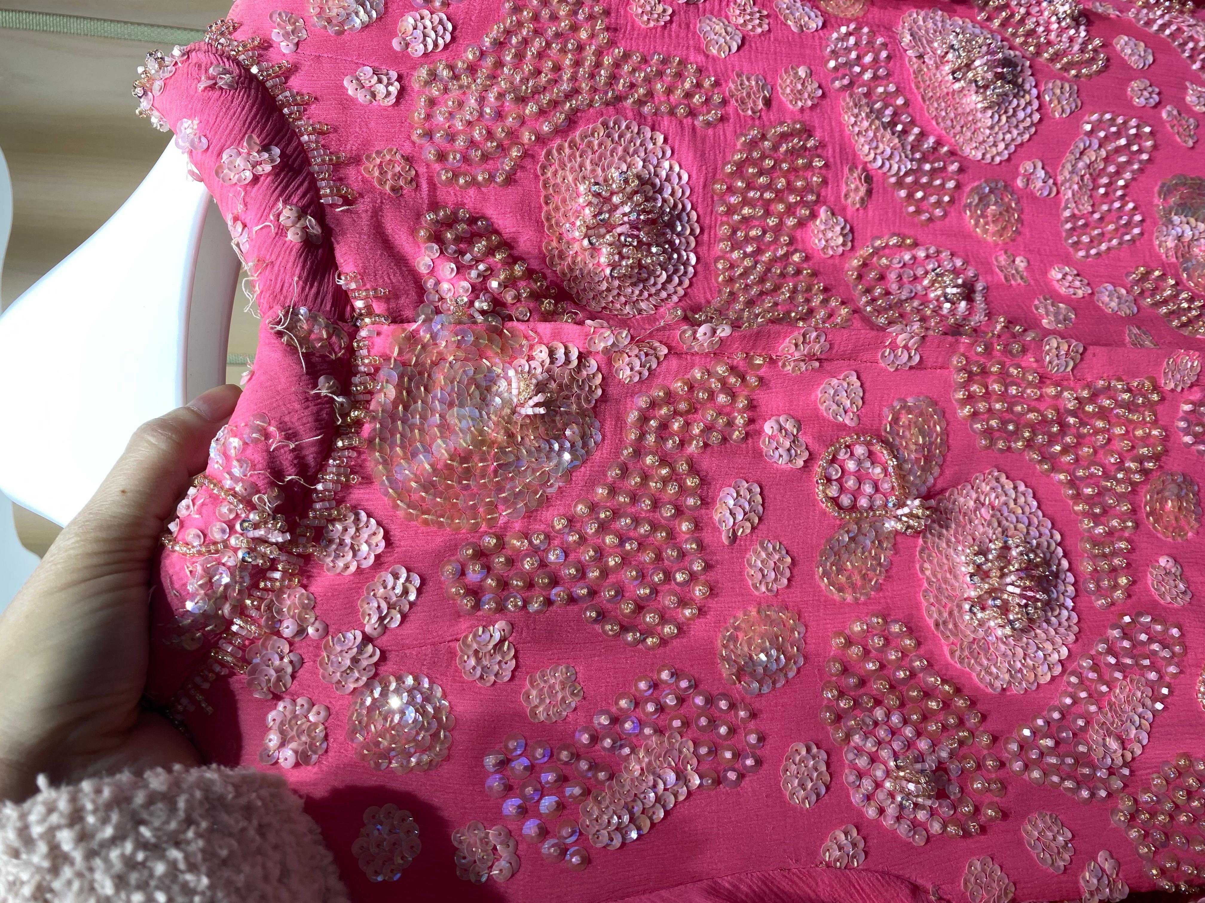 1960er Jahre Buble gum rosa Vintage Seide Perlen Pailletten Kleid Damen