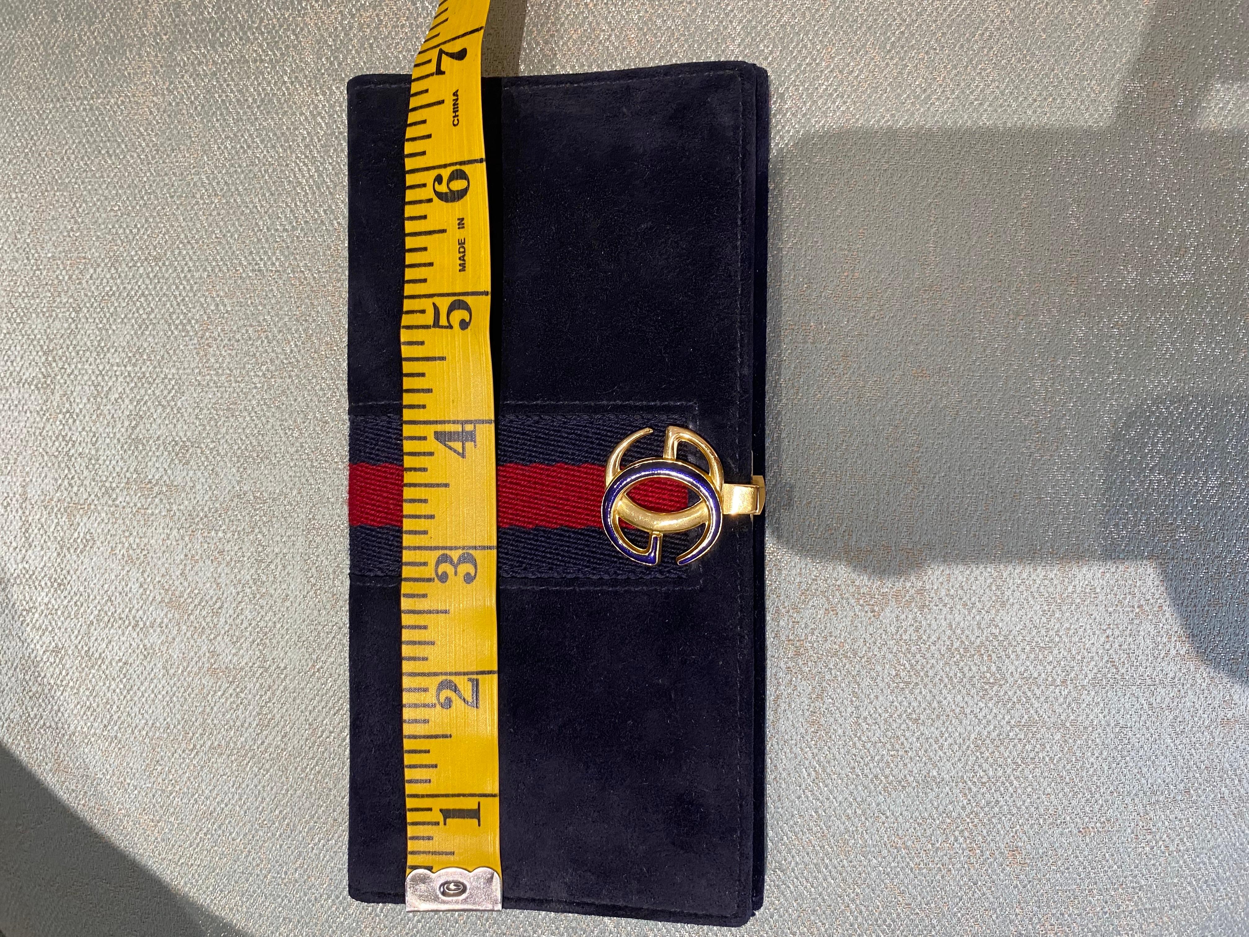 1970s Gucci Navy Blue Suede Wallet For Sale 3