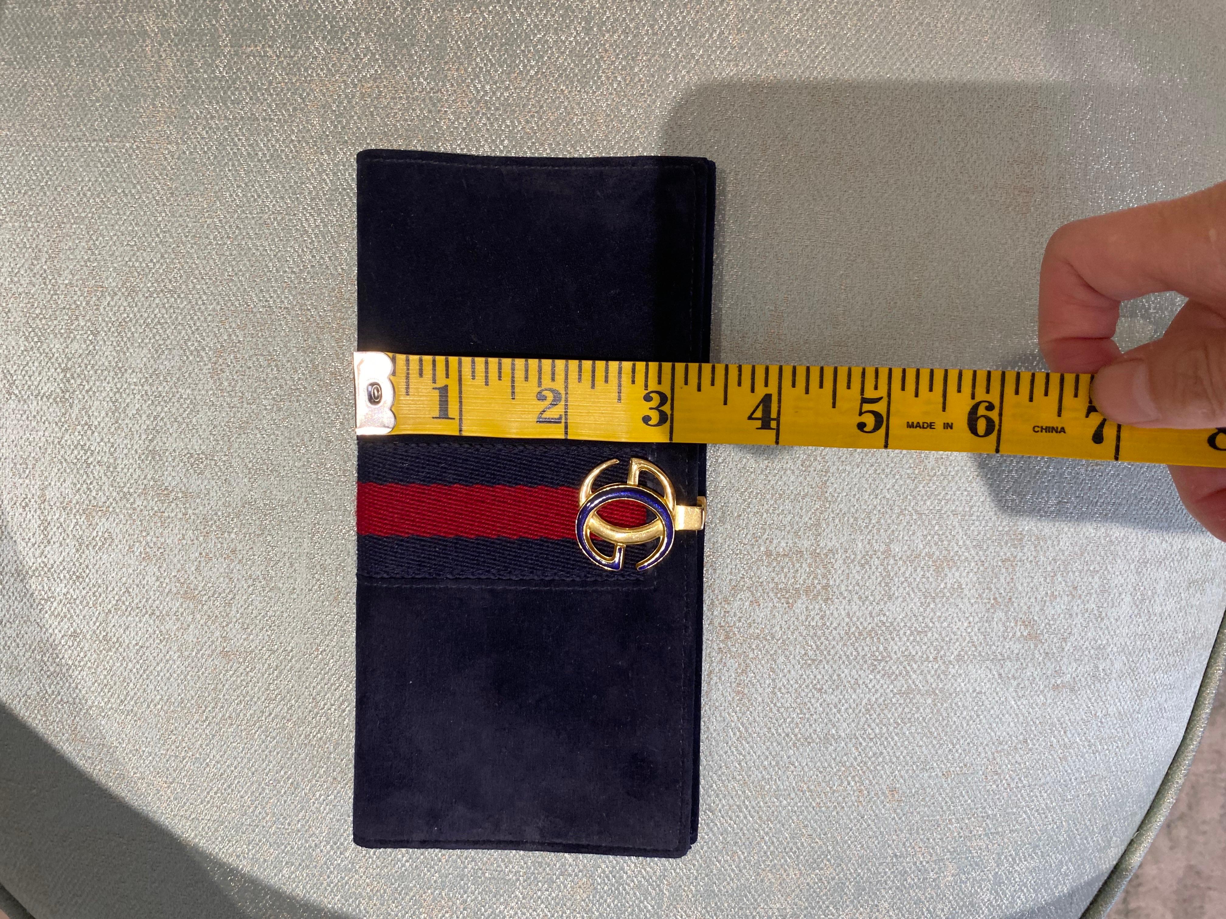 1970s Gucci Navy Blue Suede Wallet For Sale 5