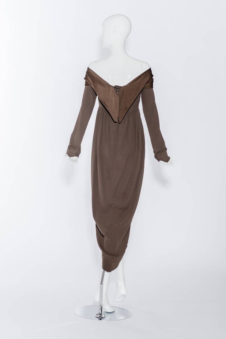 Earl 90s Romeo Gigli silk dress. 
size : 2
Bust :32