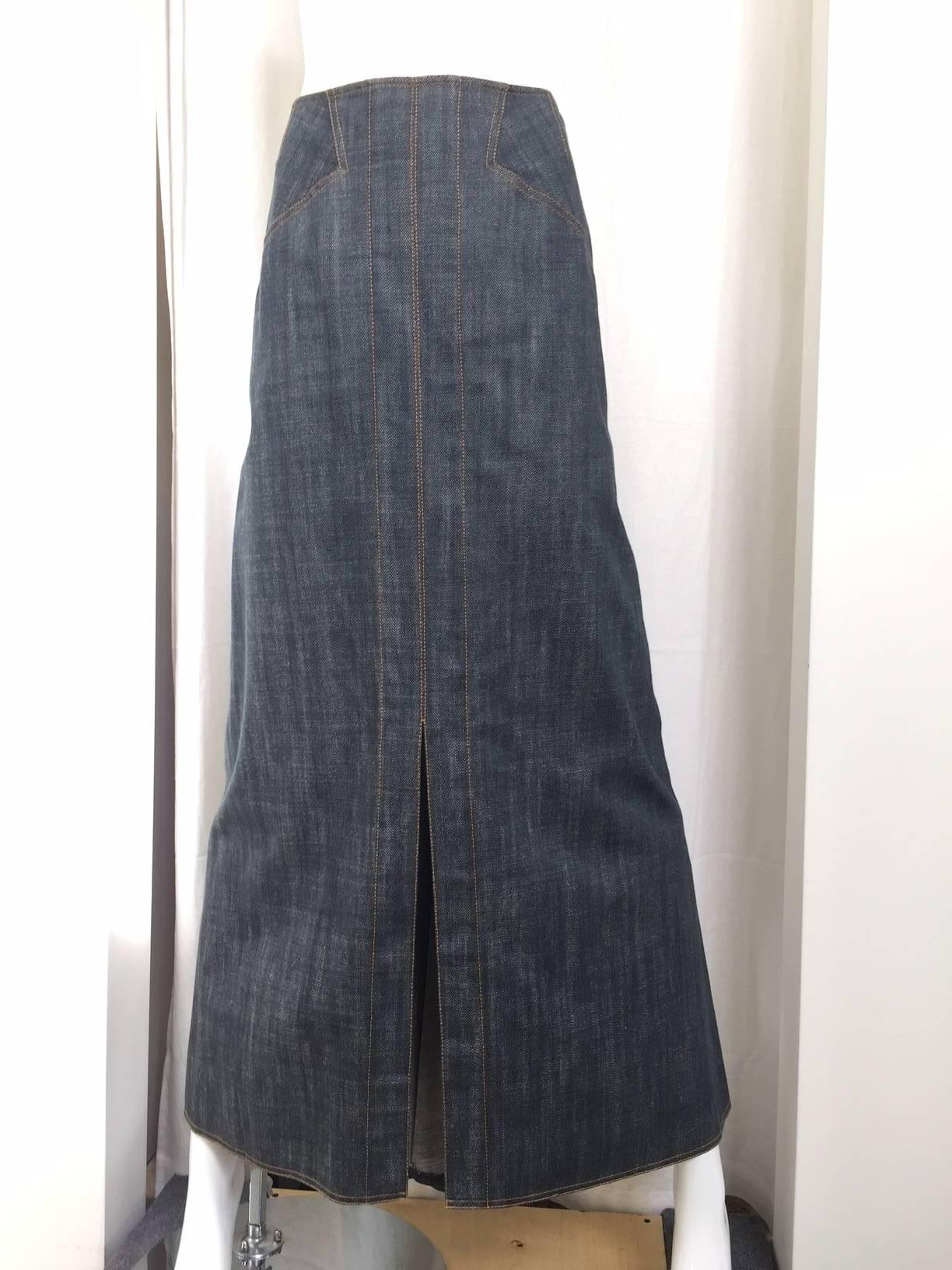 Beautiful ALAIA denim maxi skirt. 
lace up at the back.
Size: Small
Waist: 26"/ Hip: 34" / Length: 41"