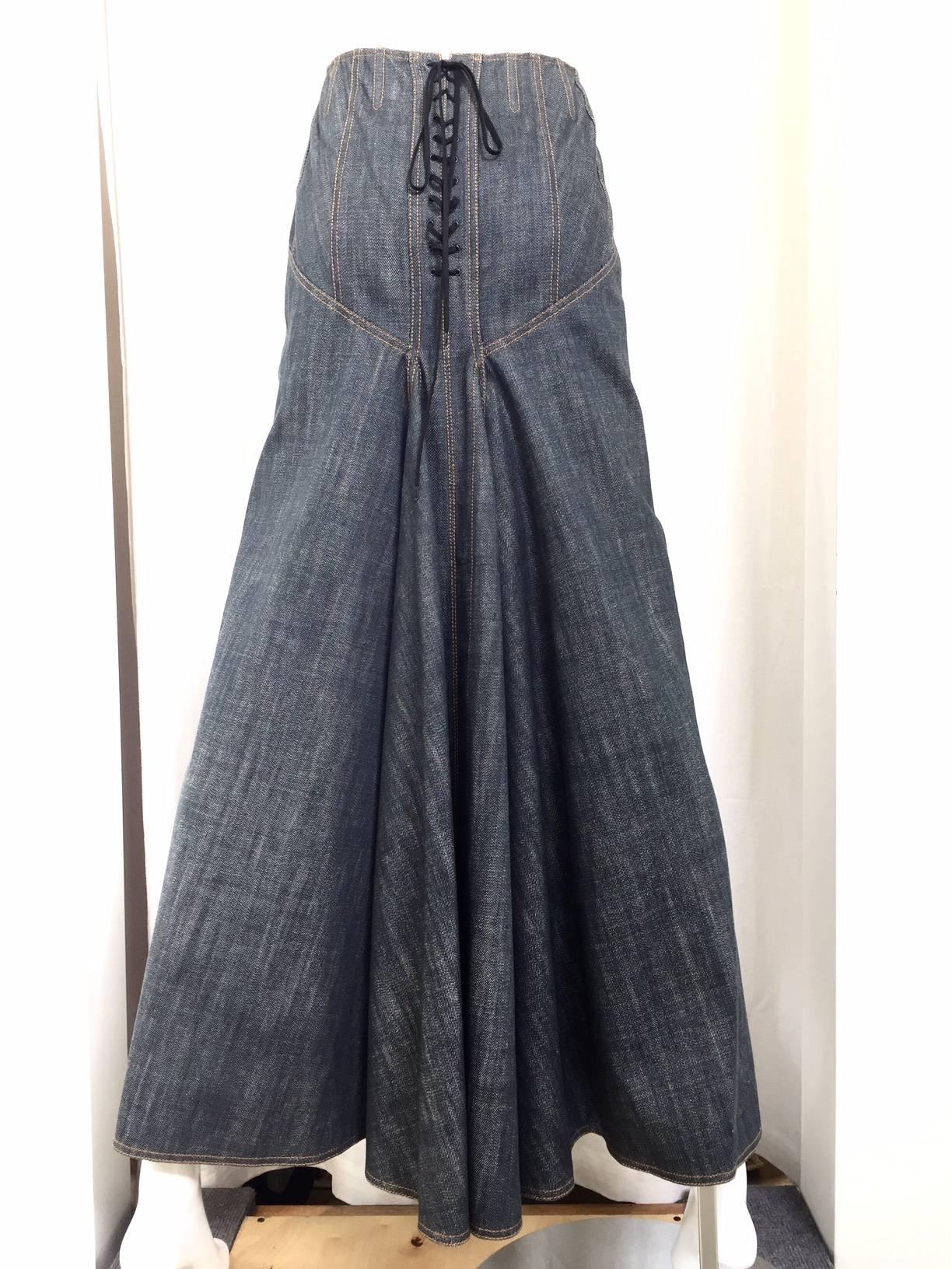 ALAIA denim maxi skirt In Excellent Condition In Beverly Hills, CA