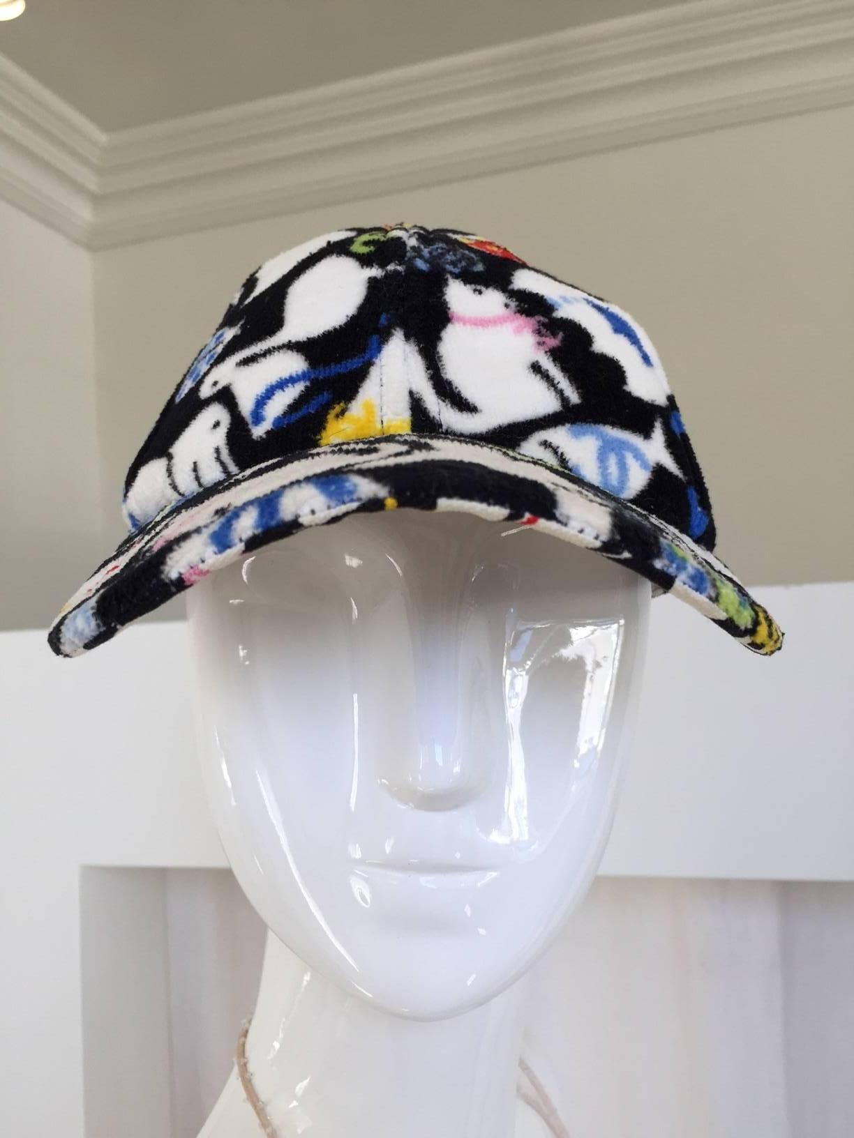 Women's 90s CHANEL velour cap