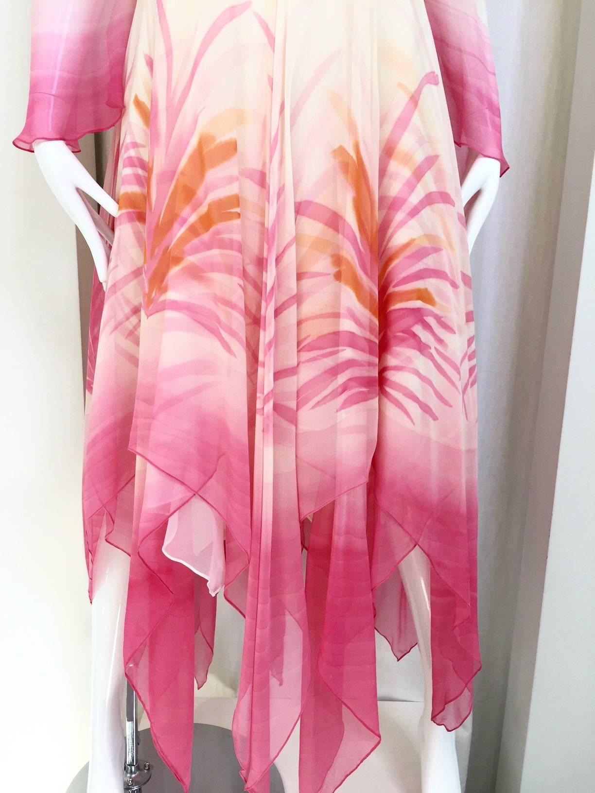 1970s Michael Novarese Pink and White Floral Print Silk Chiffon Dress In Good Condition For Sale In Beverly Hills, CA