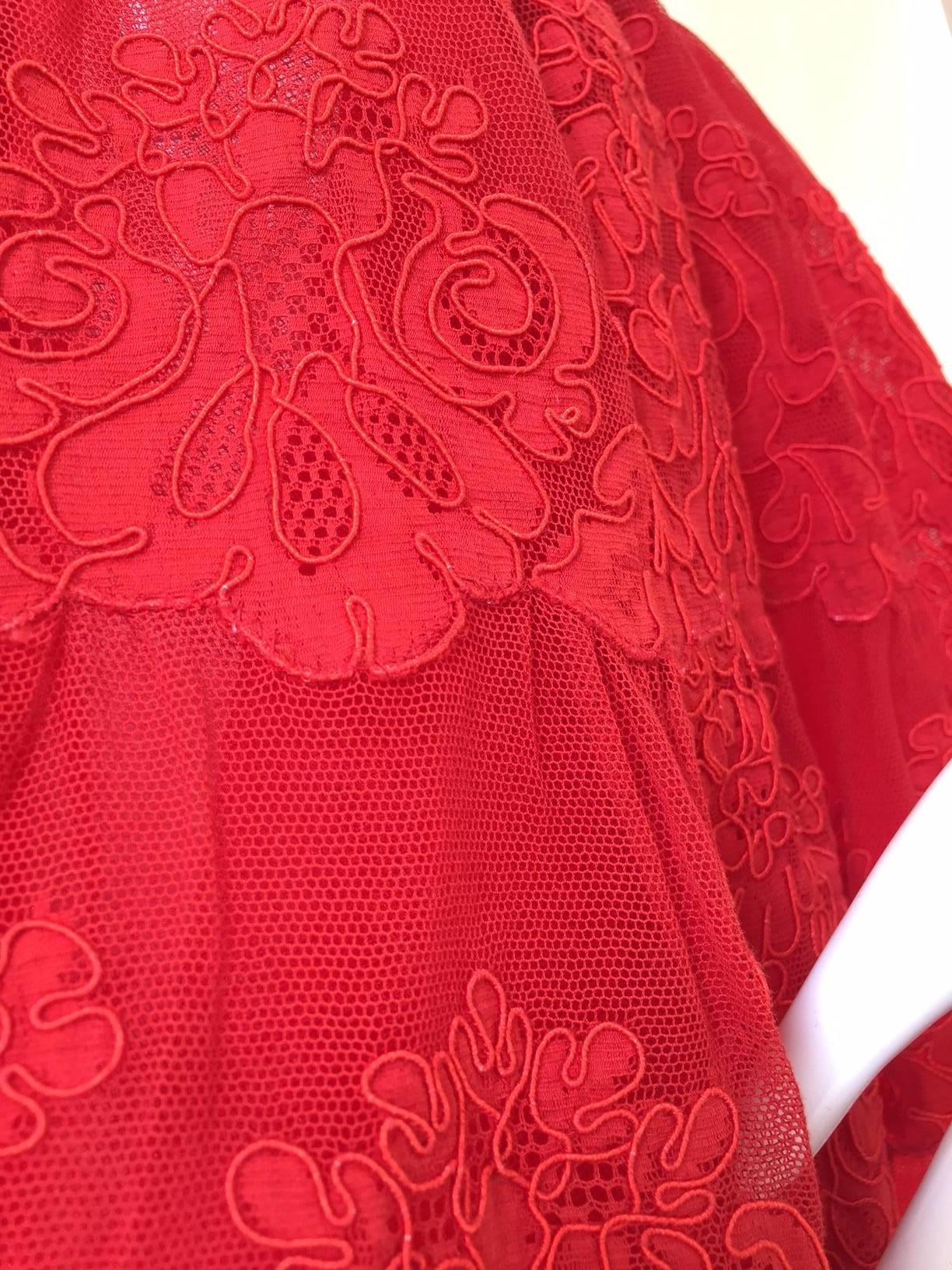 Vintage Vicky Tiel Couture Red Lace Strapless Party Dress In Excellent Condition For Sale In Beverly Hills, CA