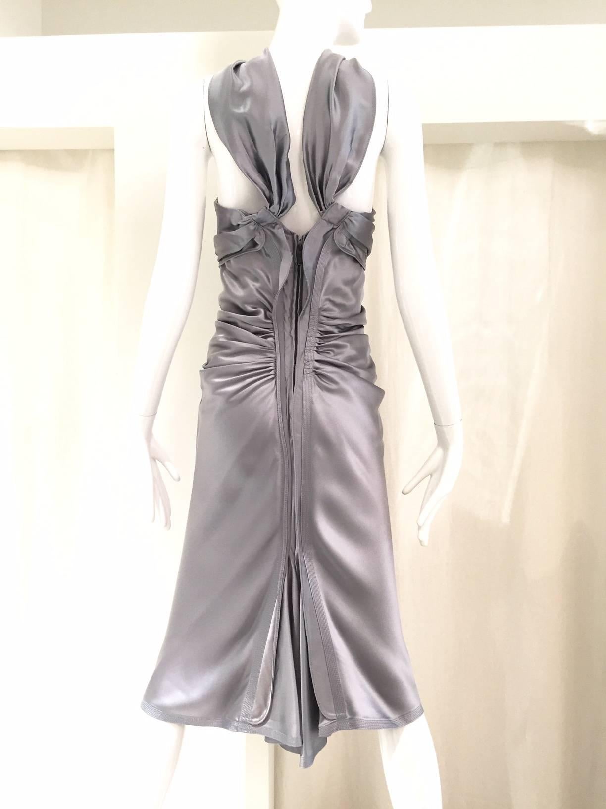 2003 Yves Saint Laurent by Tom Ford grey silk charmeuse cocktail dress.
Marked size: 36F / Fit US 2
Bust: 32