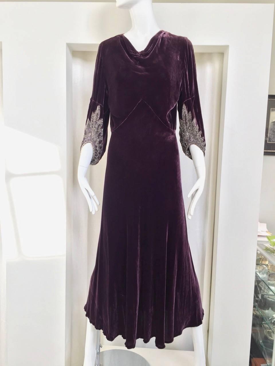 1930s Purple Eggplant silk velvet gown  In Good Condition In Beverly Hills, CA