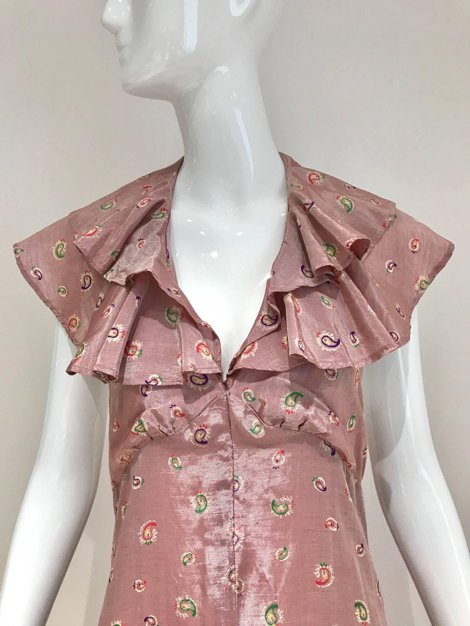 Lovey 1930s floral print silk ruffle dress. fit size 2/4