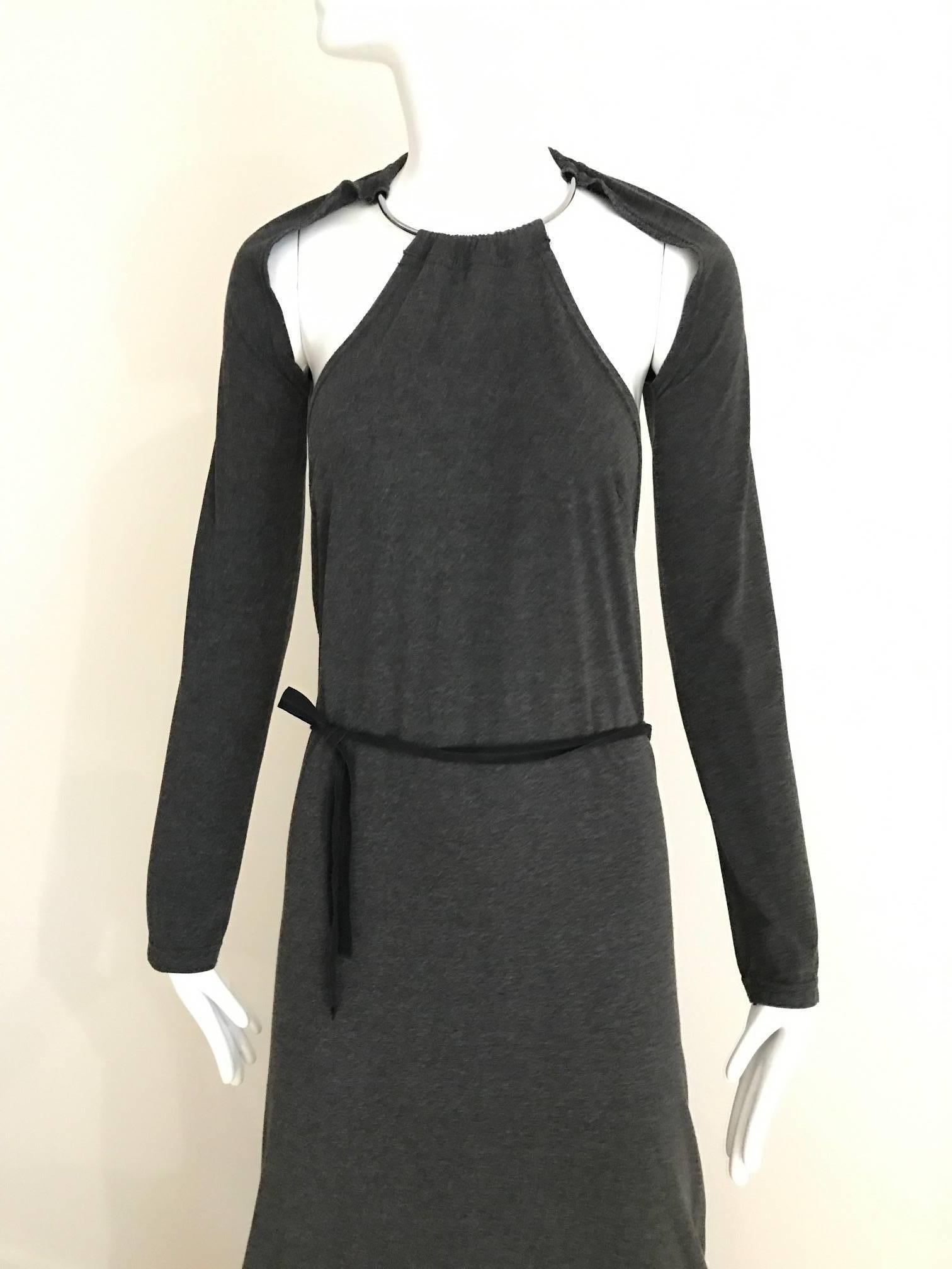 1990s Martin MARGIELA Grey Knit Halter Dress with detachable sleeve with Halter metal collar neckine and exposed back.
Fit size 4/6