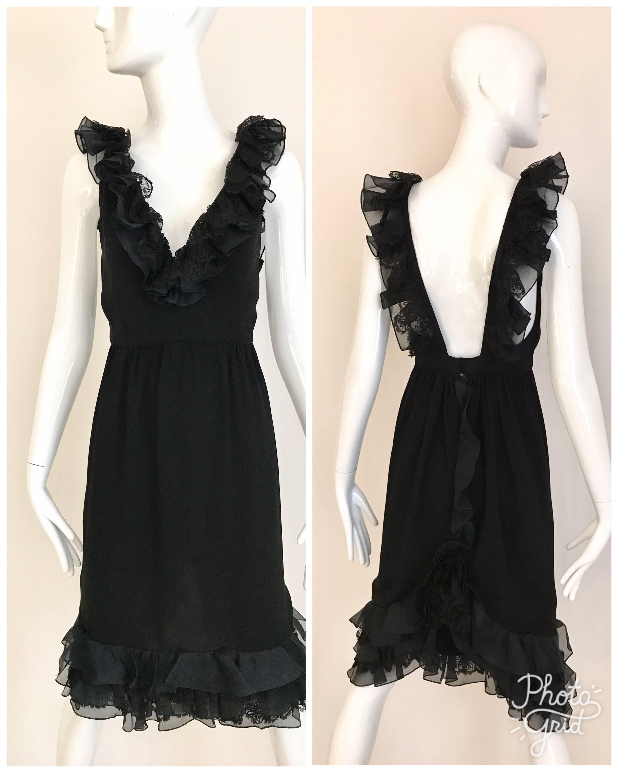 Women's 1980s Bill Blass Black crepe ruffle vintage  cocktail Dress For Sale