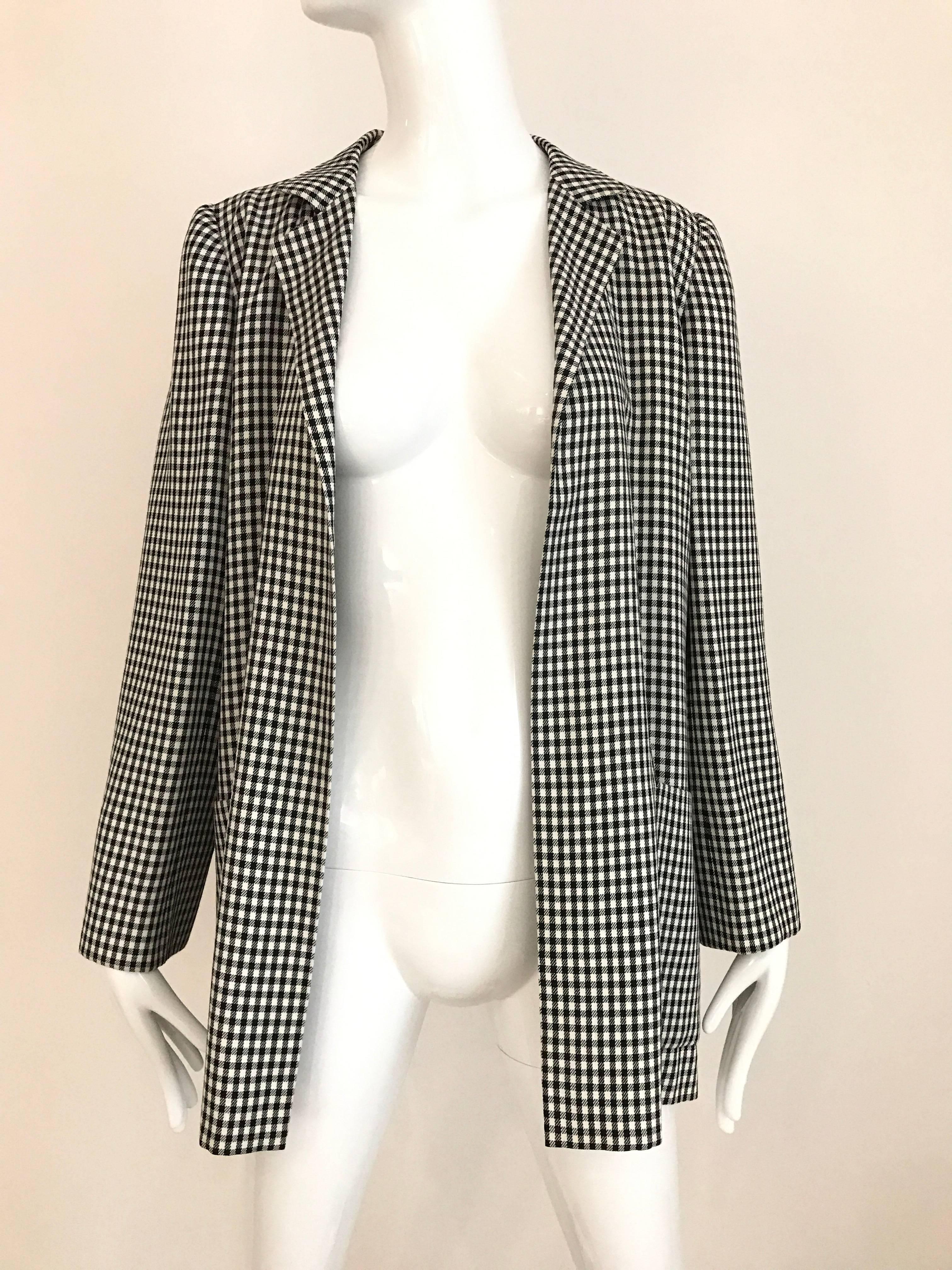 1970s Christian Dior Couture Black and White Checkered Jacket and skirt set In Excellent Condition For Sale In Beverly Hills, CA