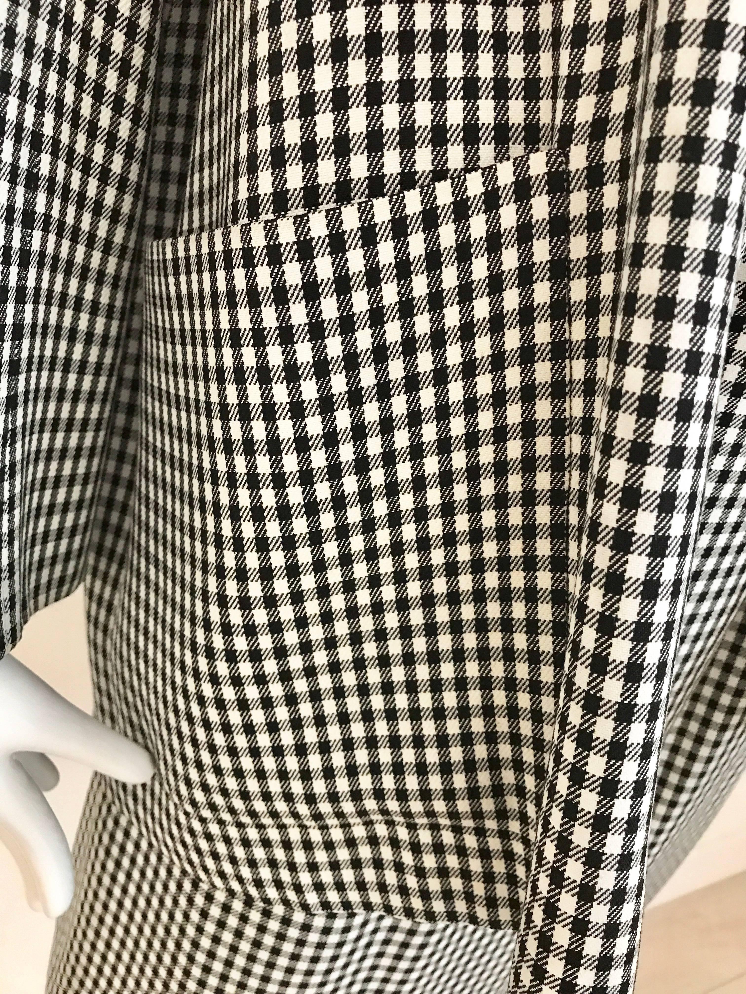 Gray 1970s Christian Dior Couture Black and White Checkered Jacket and skirt set For Sale