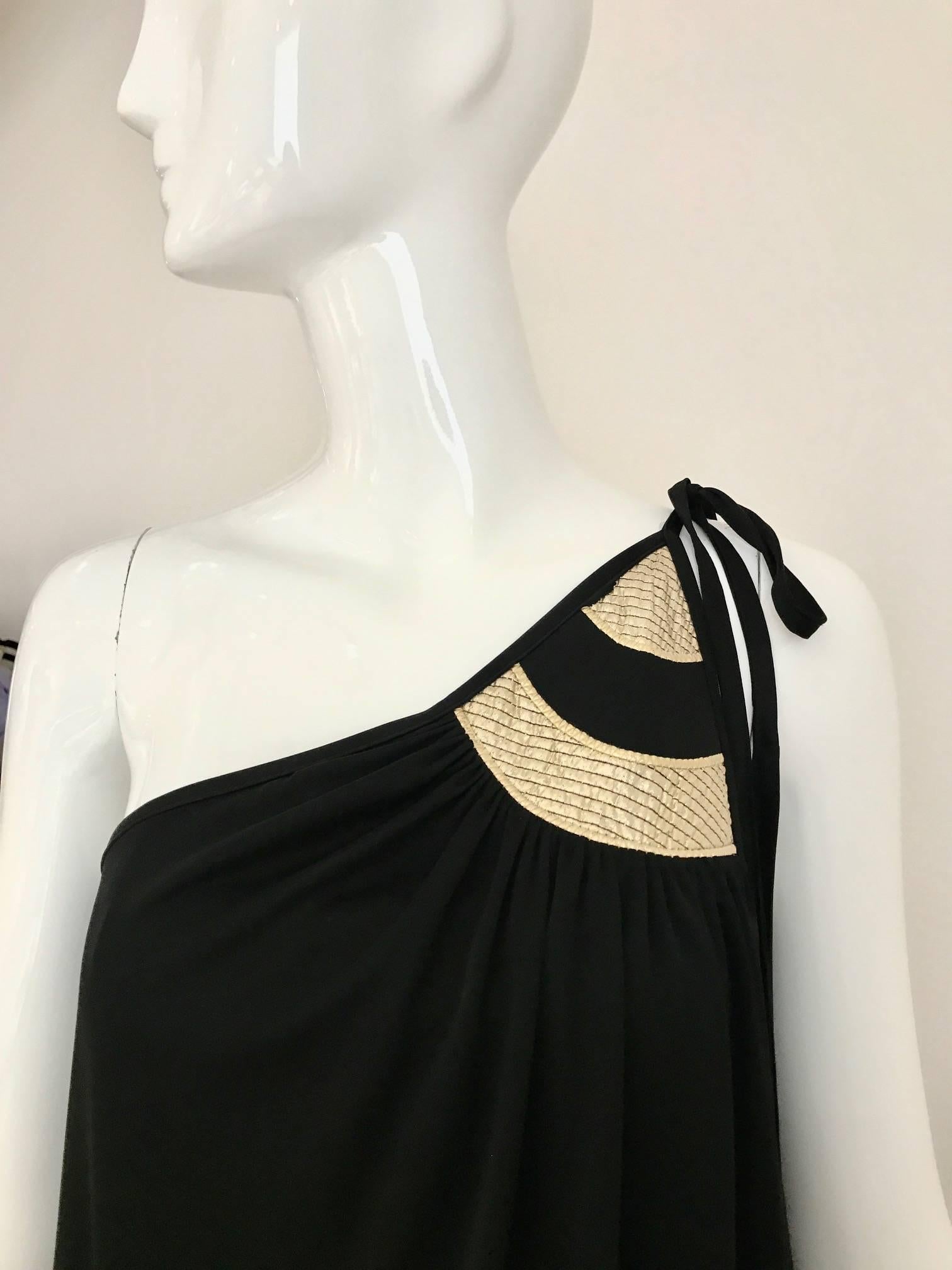 1970s Vintage Bill Tice Black Jersey One Shoulder Dress In Excellent Condition In Beverly Hills, CA