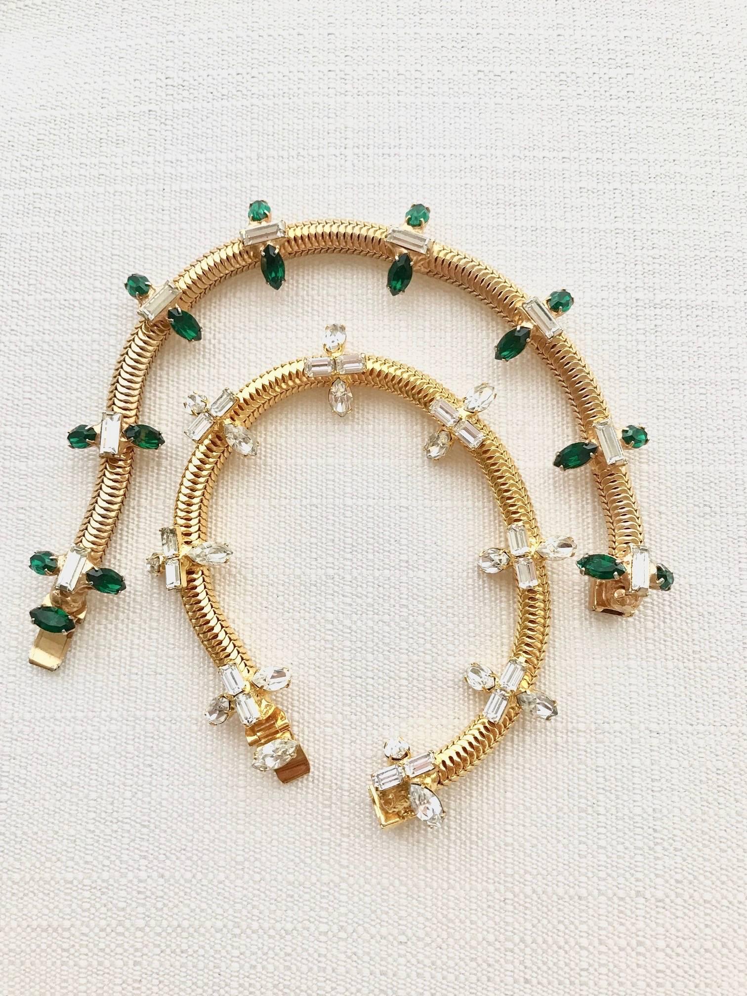 Beautiful 1960s William De Lillo 2 Sets of Rhinestones Bracelet in green and clear rhinestones. Bracelet in Excellent condition.