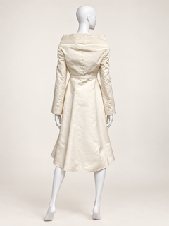 Alexander McQueen S/S 2005 Runway Collection Ivory Silk Bow Coat