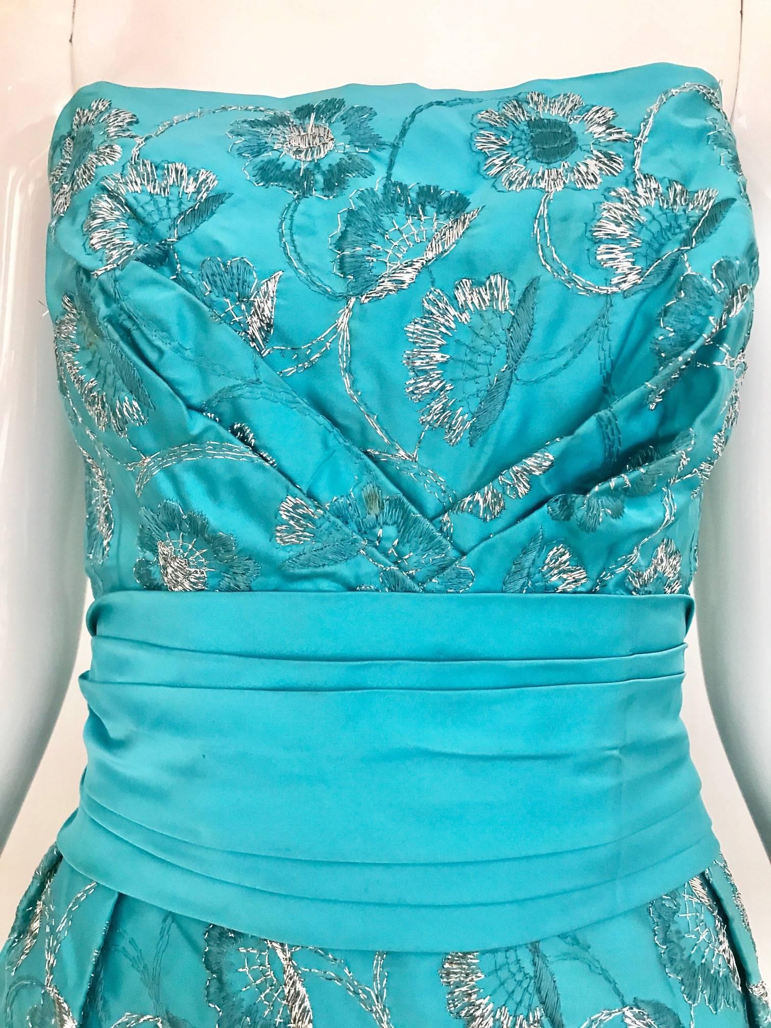 turquoise strapless dress