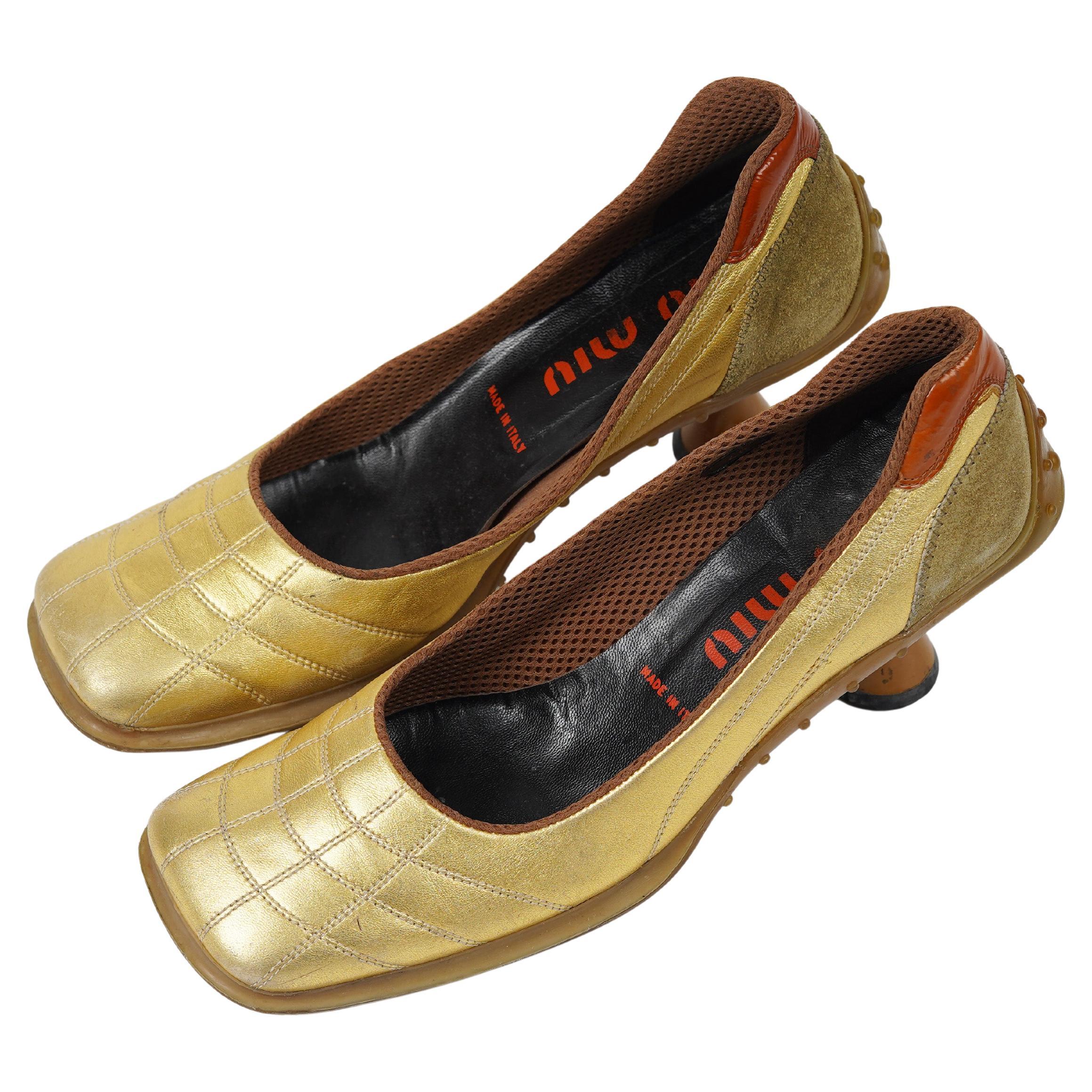 F/W 99 Miu Laufsteg Metallic Gold Bubble Sole Pumps Damen im Angebot
