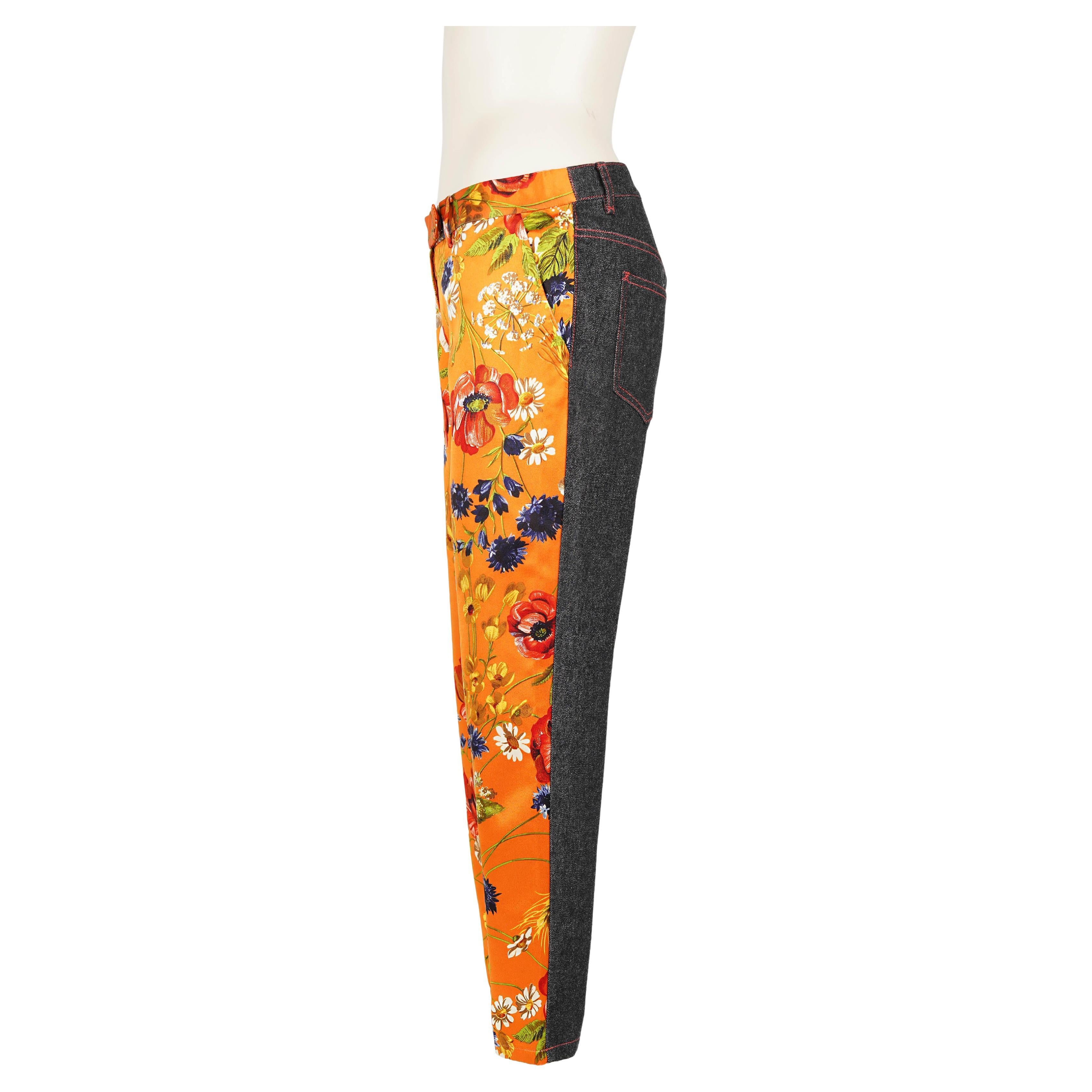 Arancia Dolce & Gabbana A/I 1999 Pantaloni ibridi in seta e denim con stampa floreale IT 40 in vendita