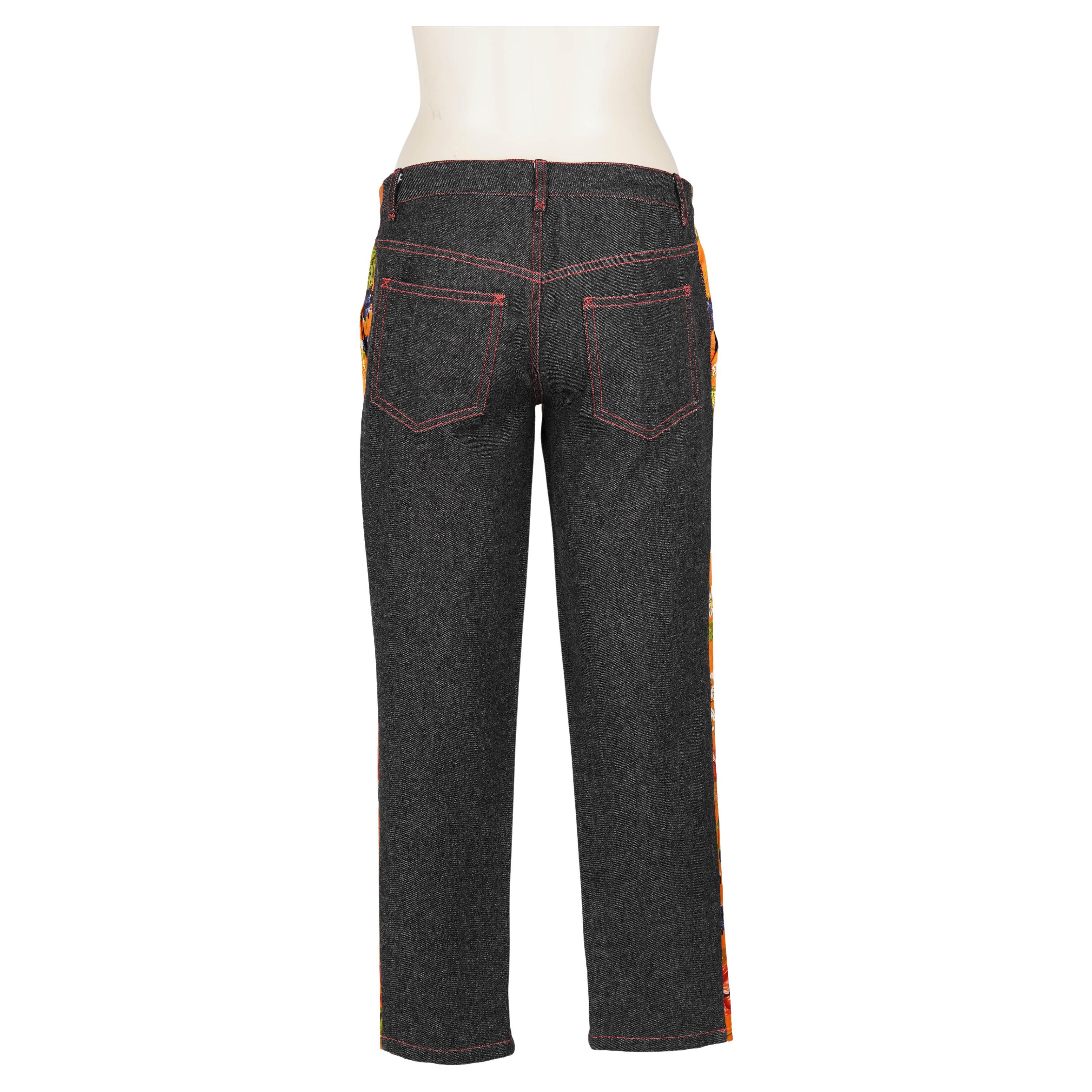 Donna Dolce & Gabbana A/I 1999 Pantaloni ibridi in seta e denim con stampa floreale IT 40 in vendita