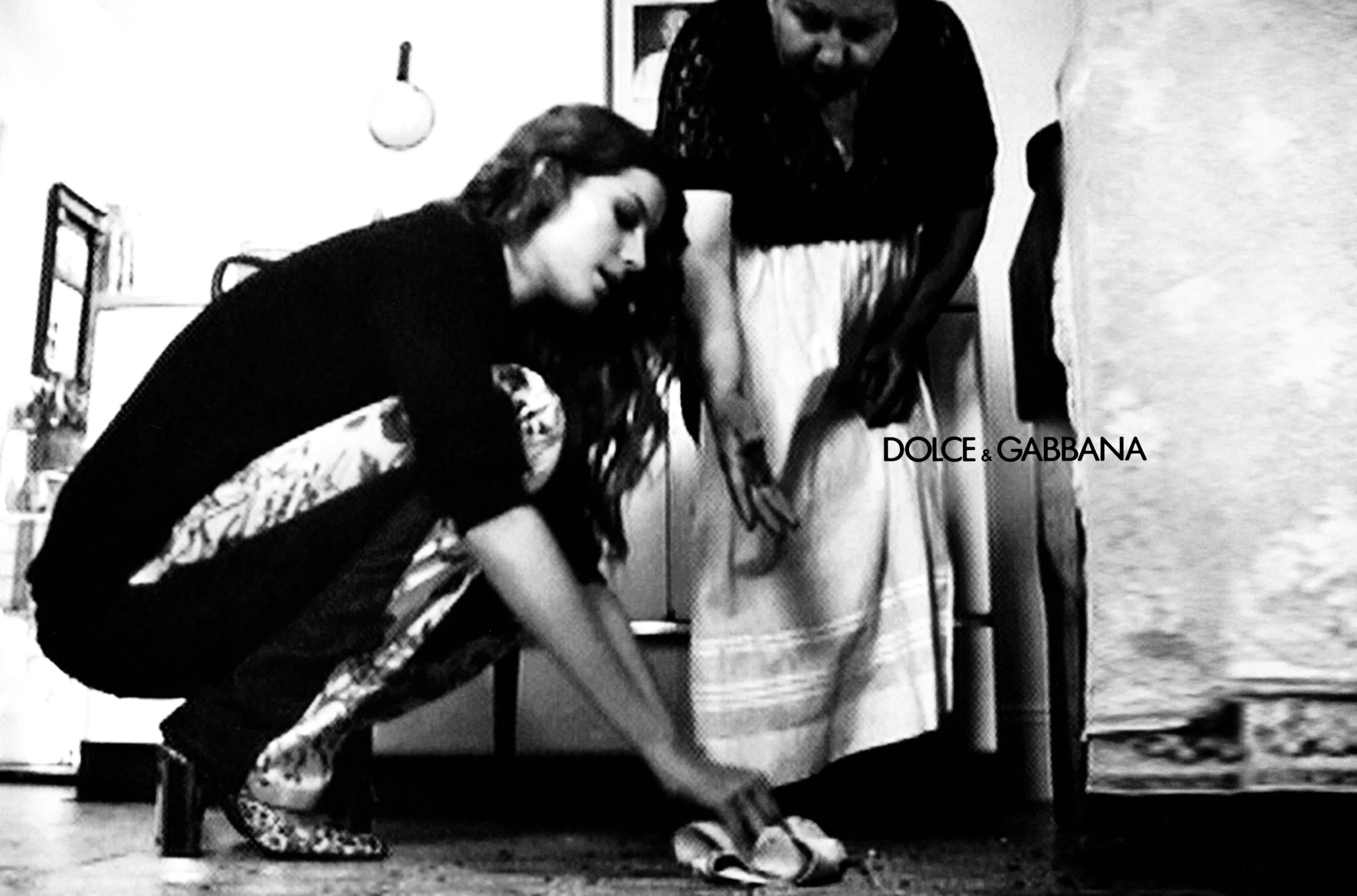 Dolce & Gabbana A/I 1999 Pantaloni ibridi in seta e denim con stampa floreale IT 40 in vendita 2